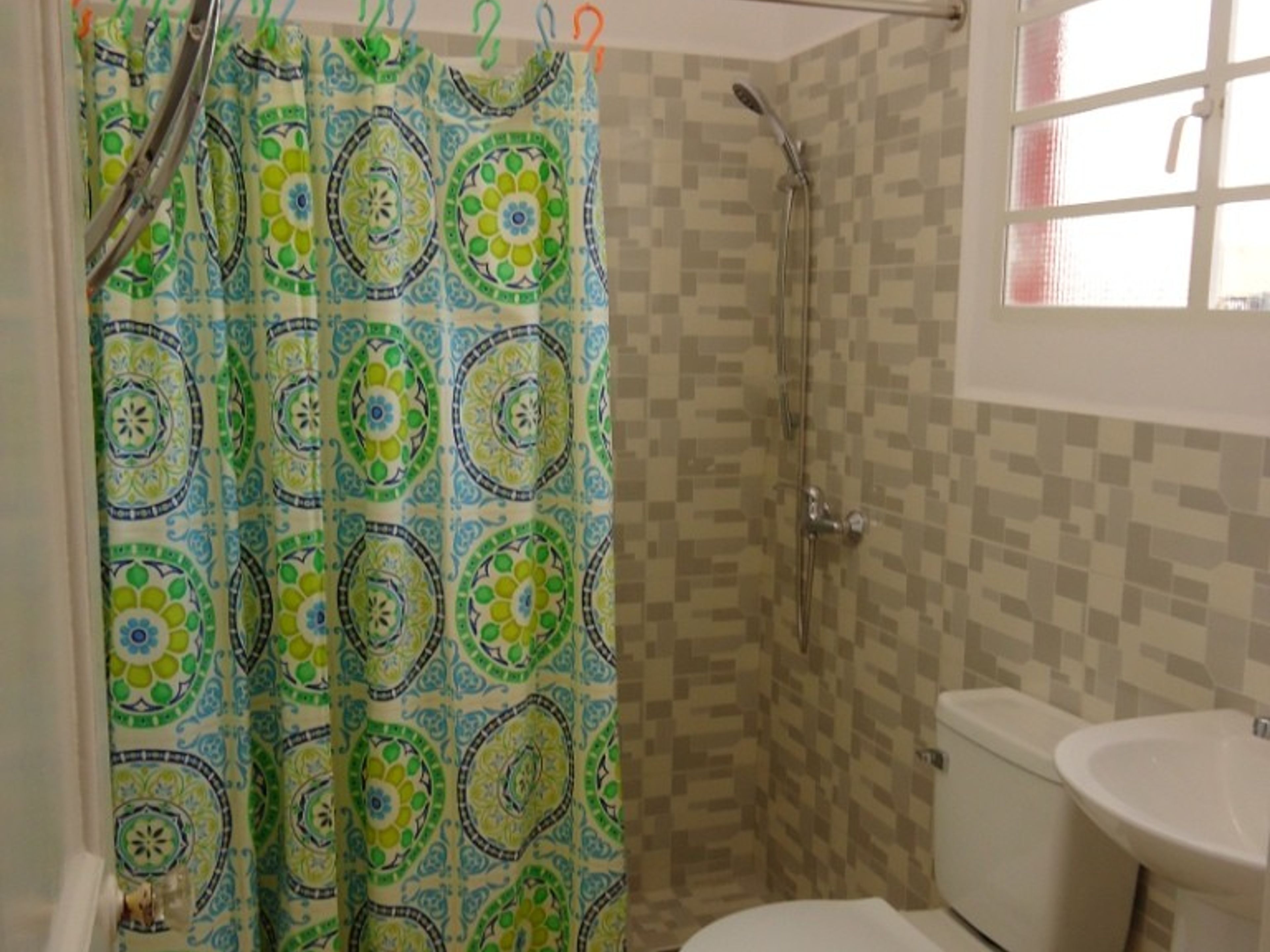 Rosales Apartment, JOVELLAR 260Bathroom's view