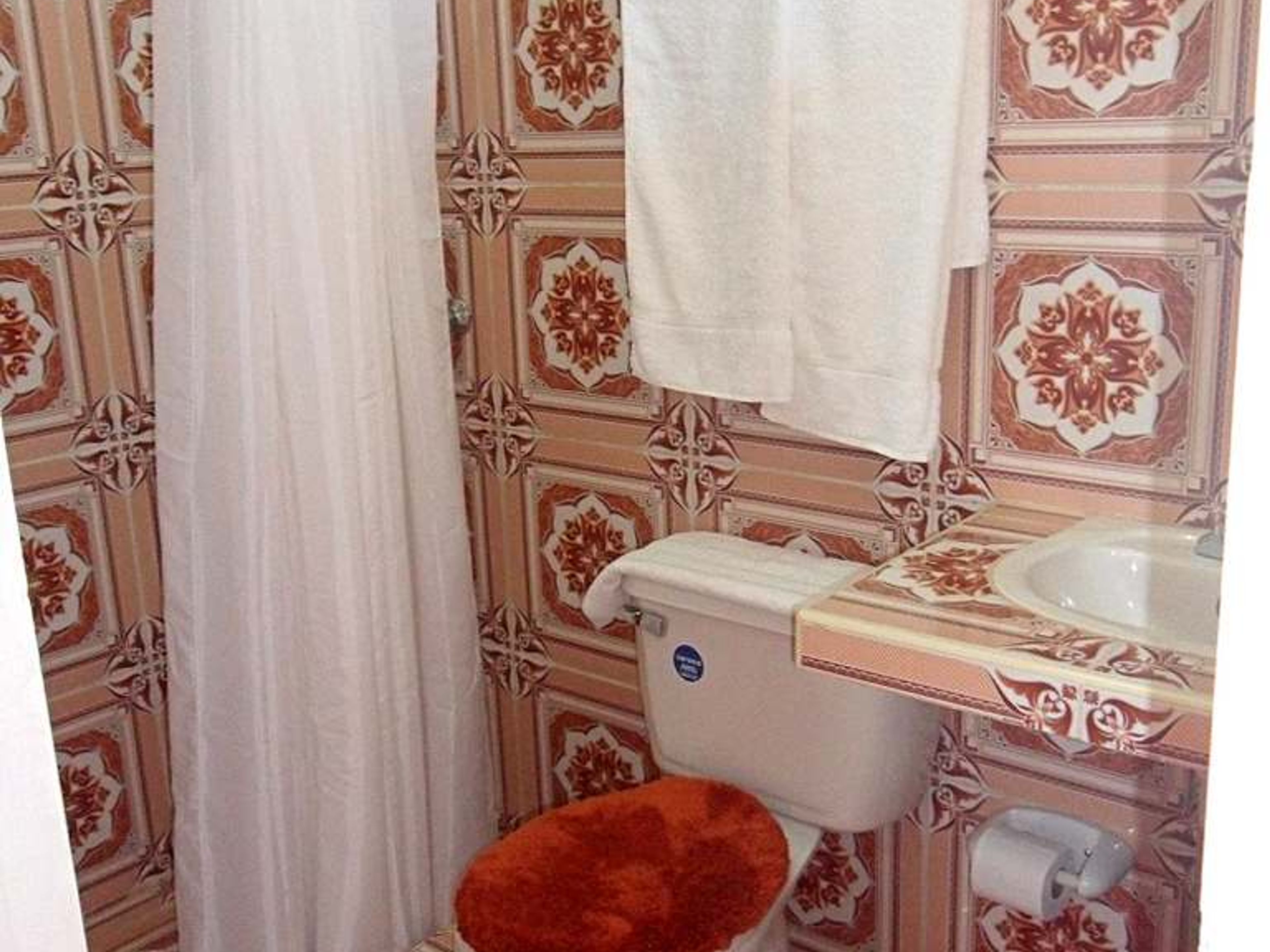 Hostal El Sinaí , LINO PÉREZ (San Proscopio) No.177Bathroom's 2 view