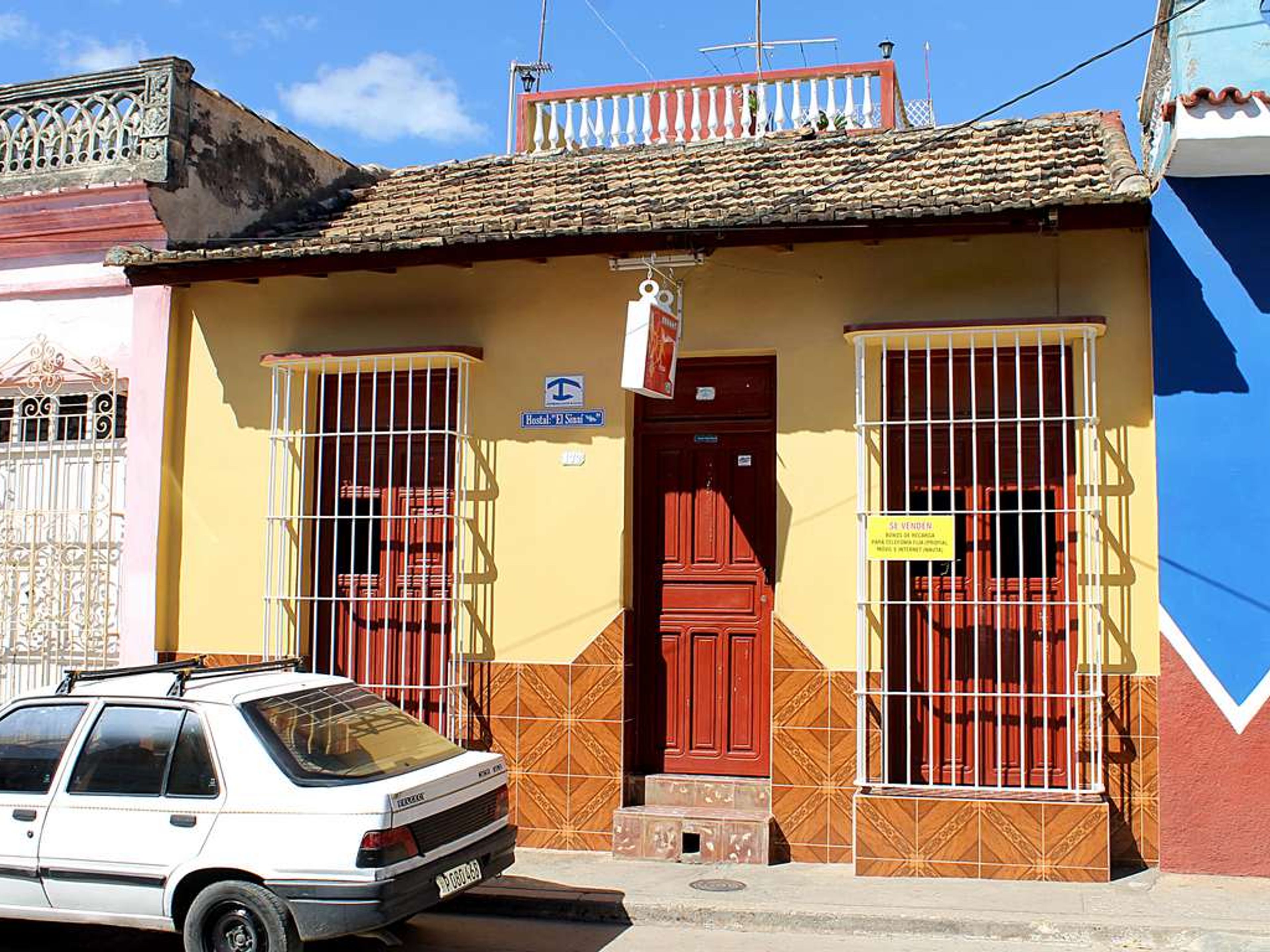 Hostal El Sinaí , LINO PÉREZ (San Proscopio) No.177
