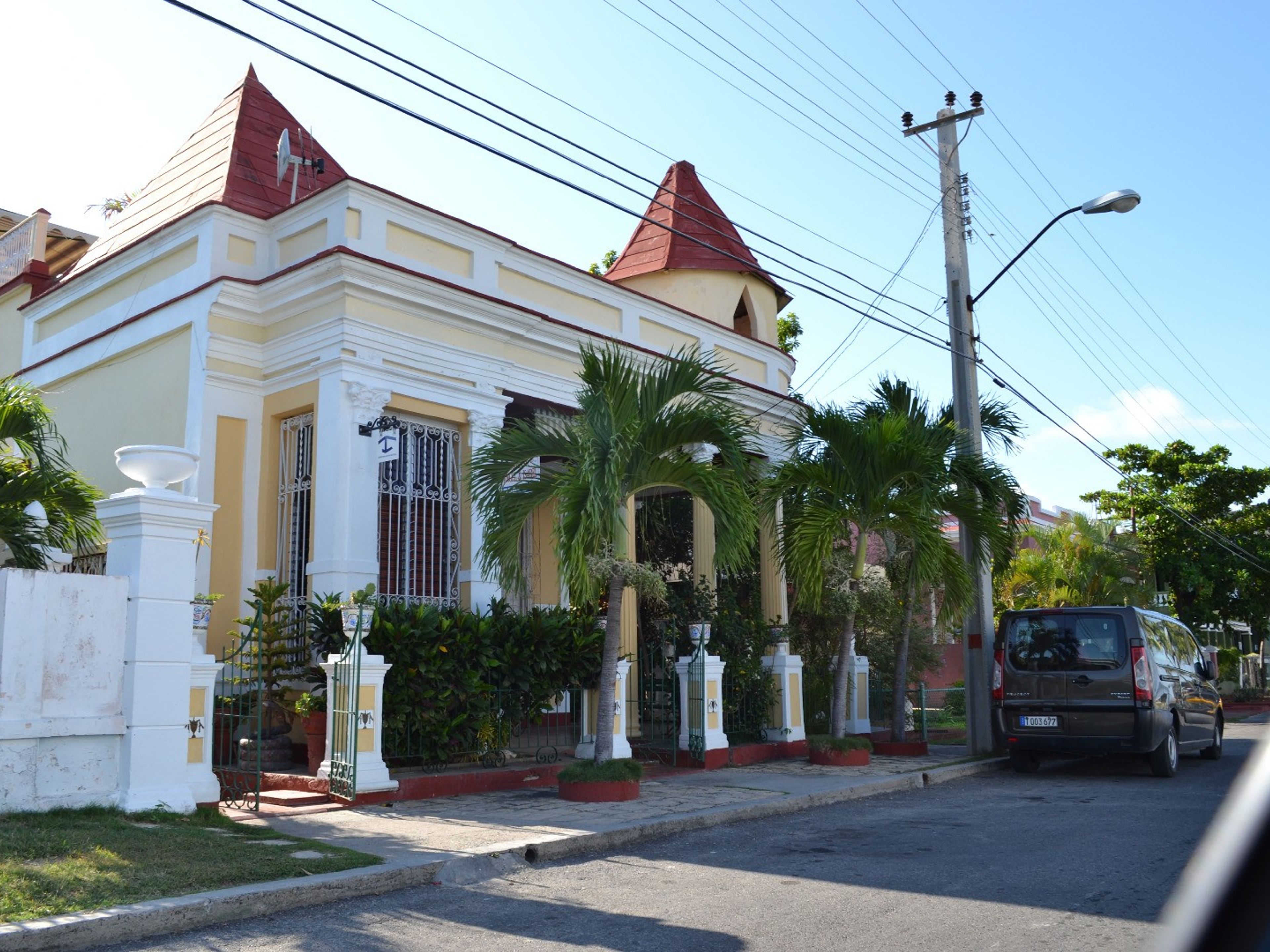 Hostal Angel e Isabel, CALLE 35, No. 24
