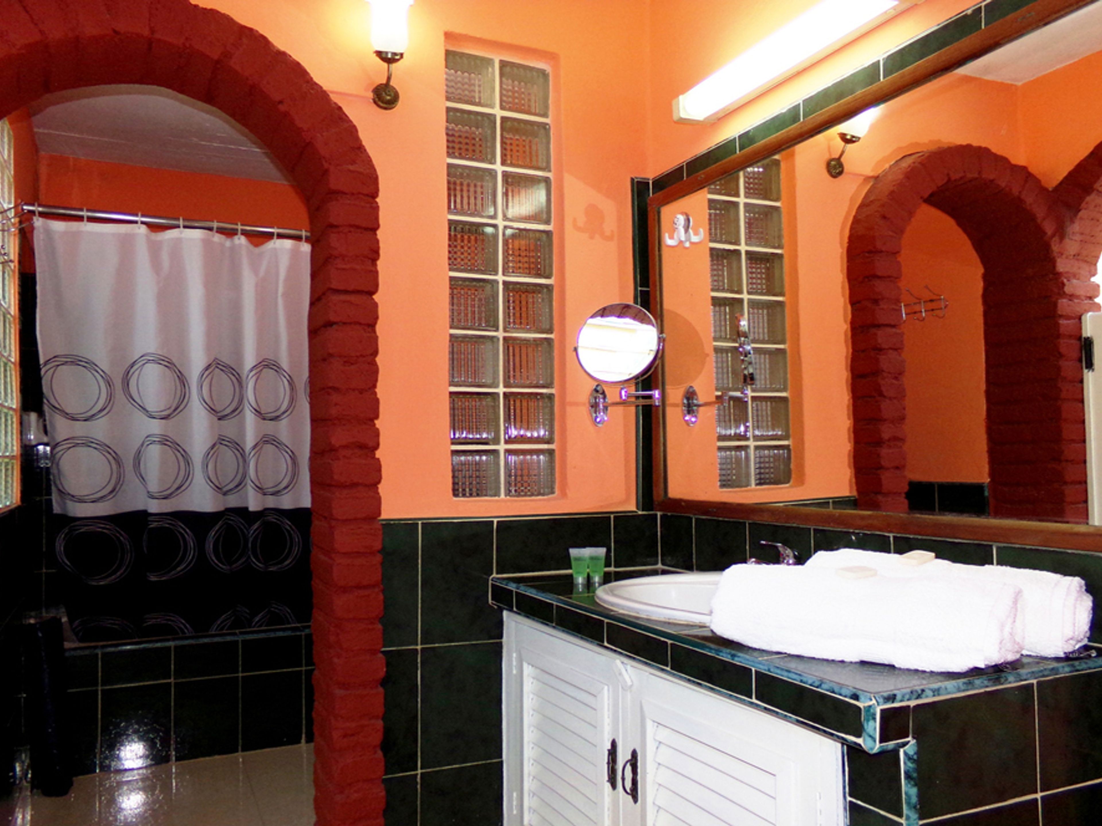 Casa Jenny, CALLE 6, No. 406 - Bathroom´s details