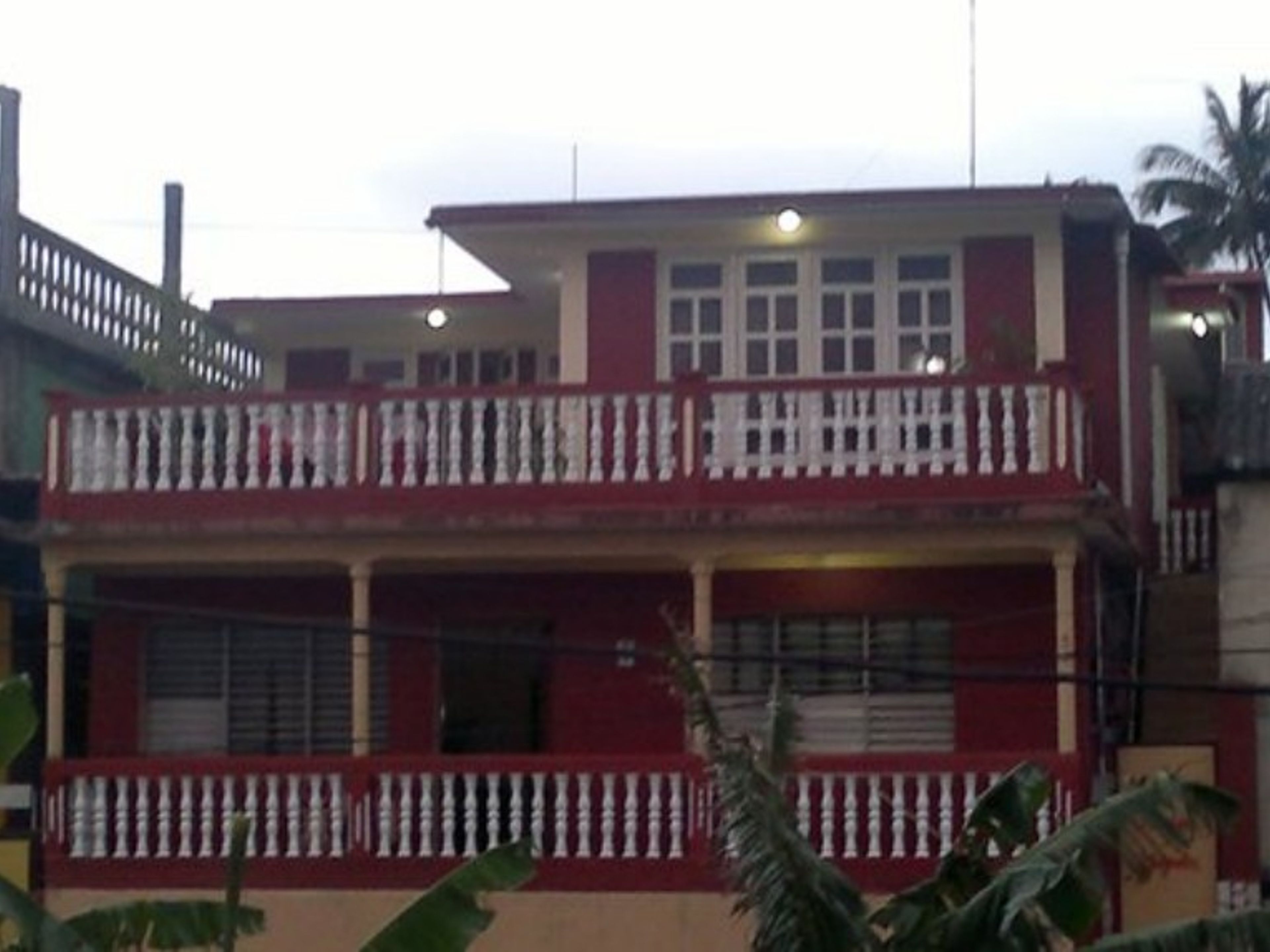 Casa Jaquelin y Adrián, MARIANA GRAJALES, No. 11