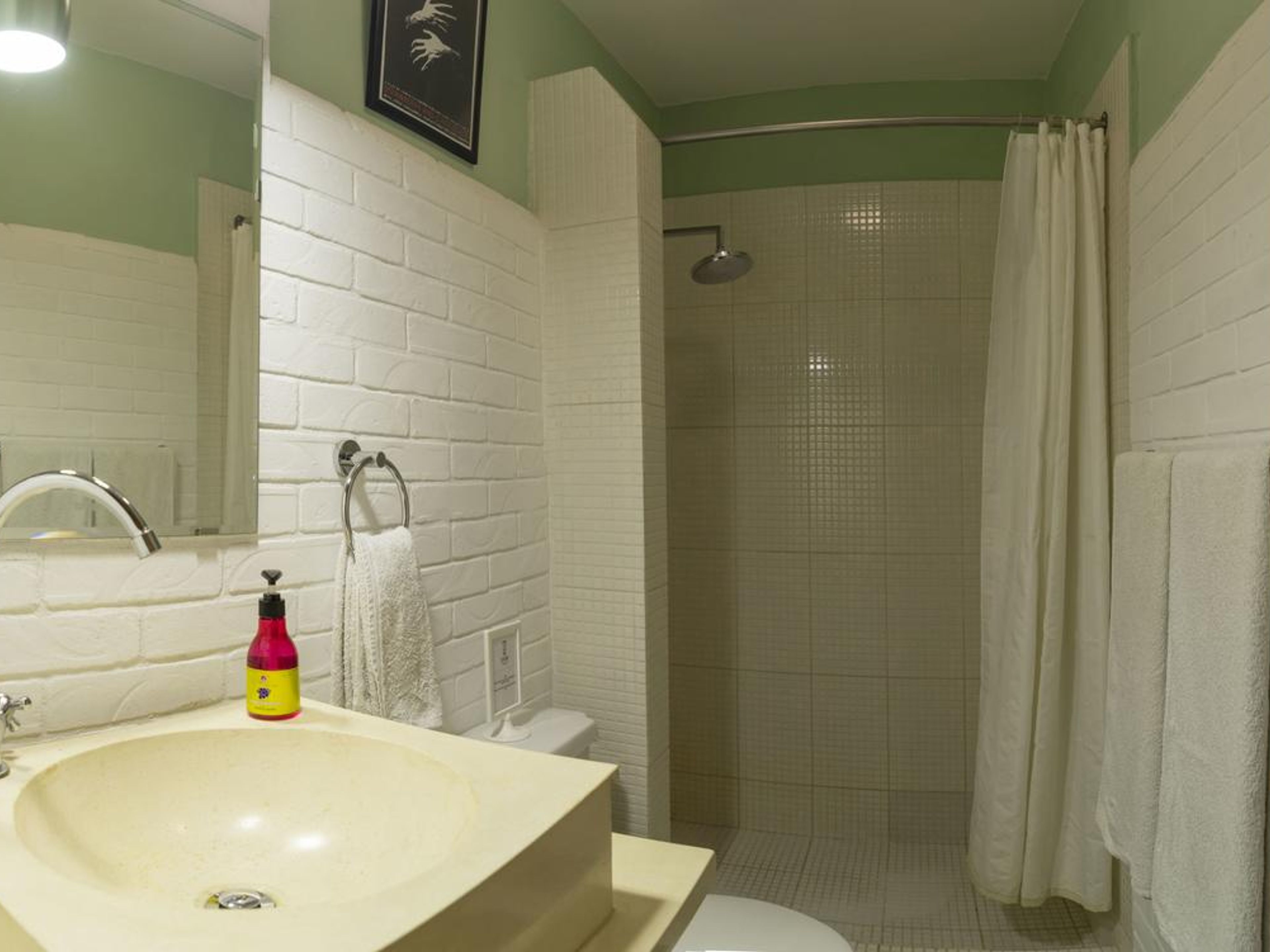 Casa La Colonial 1861, CALLE 10, No. 60Bathroom's view