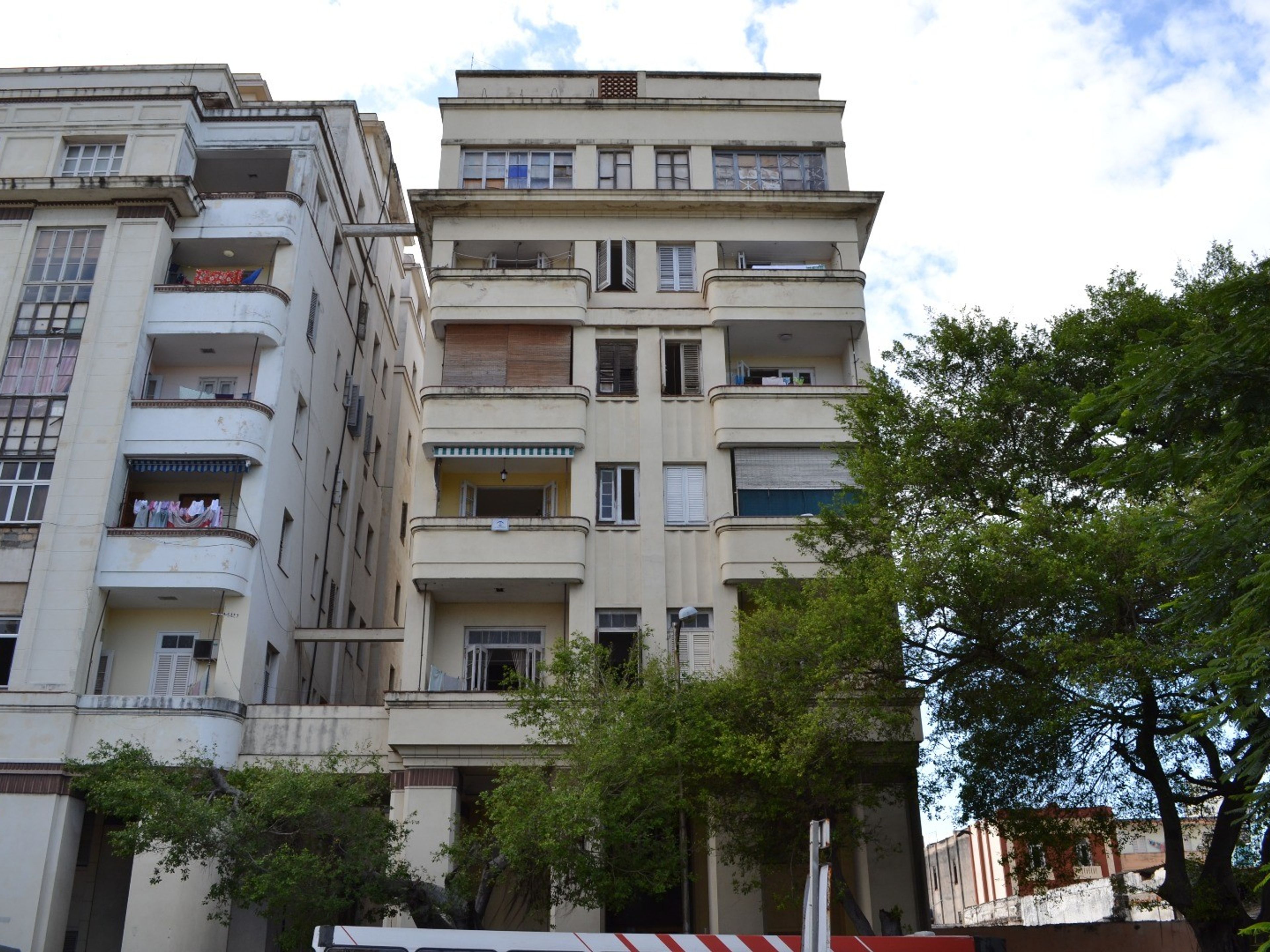 Casa Mireya, ZULUETA, No. 62