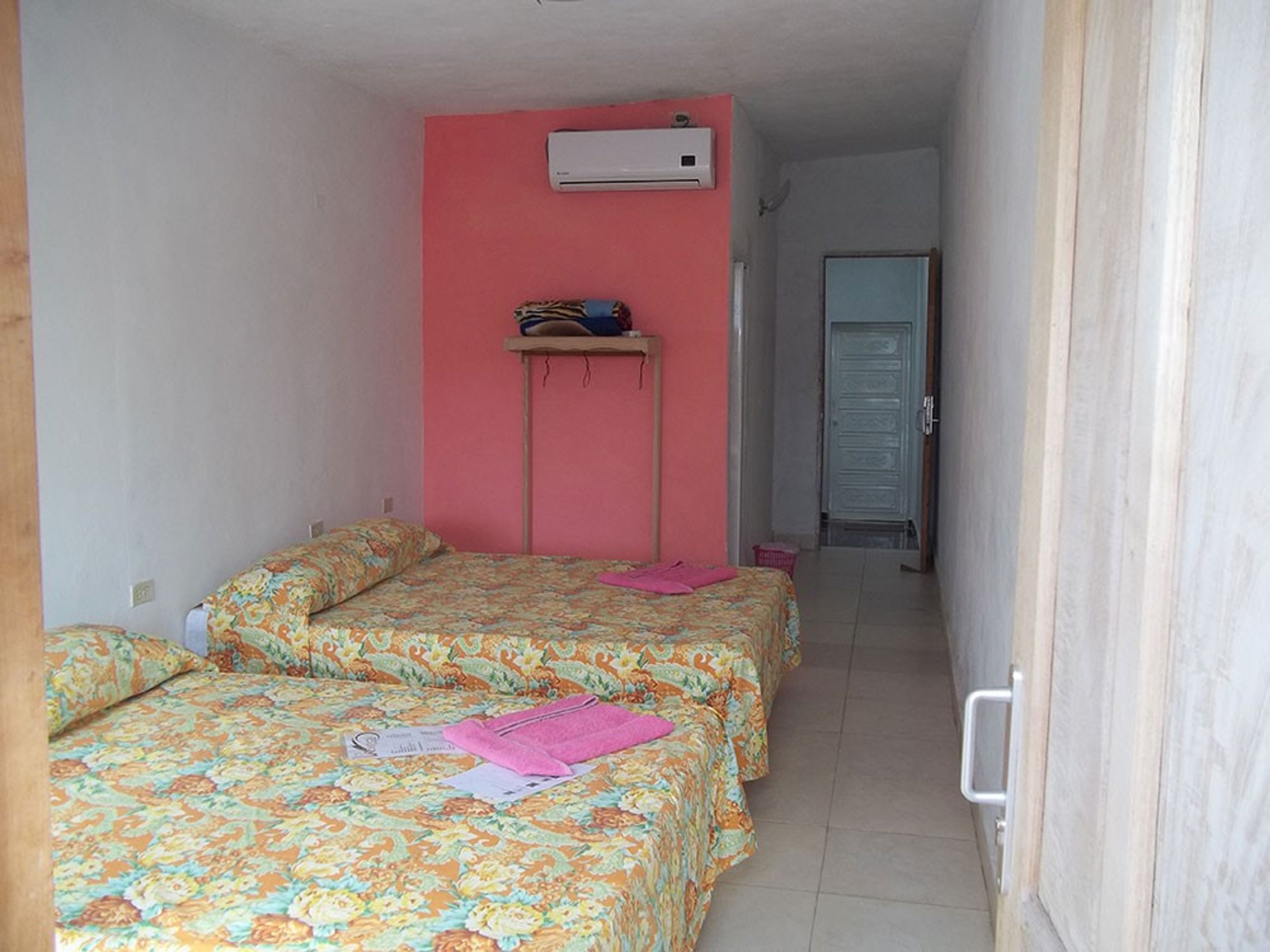 Hostal Cabriales, MERCEDES (Antonio Guiteras) No. 163 - Standard room