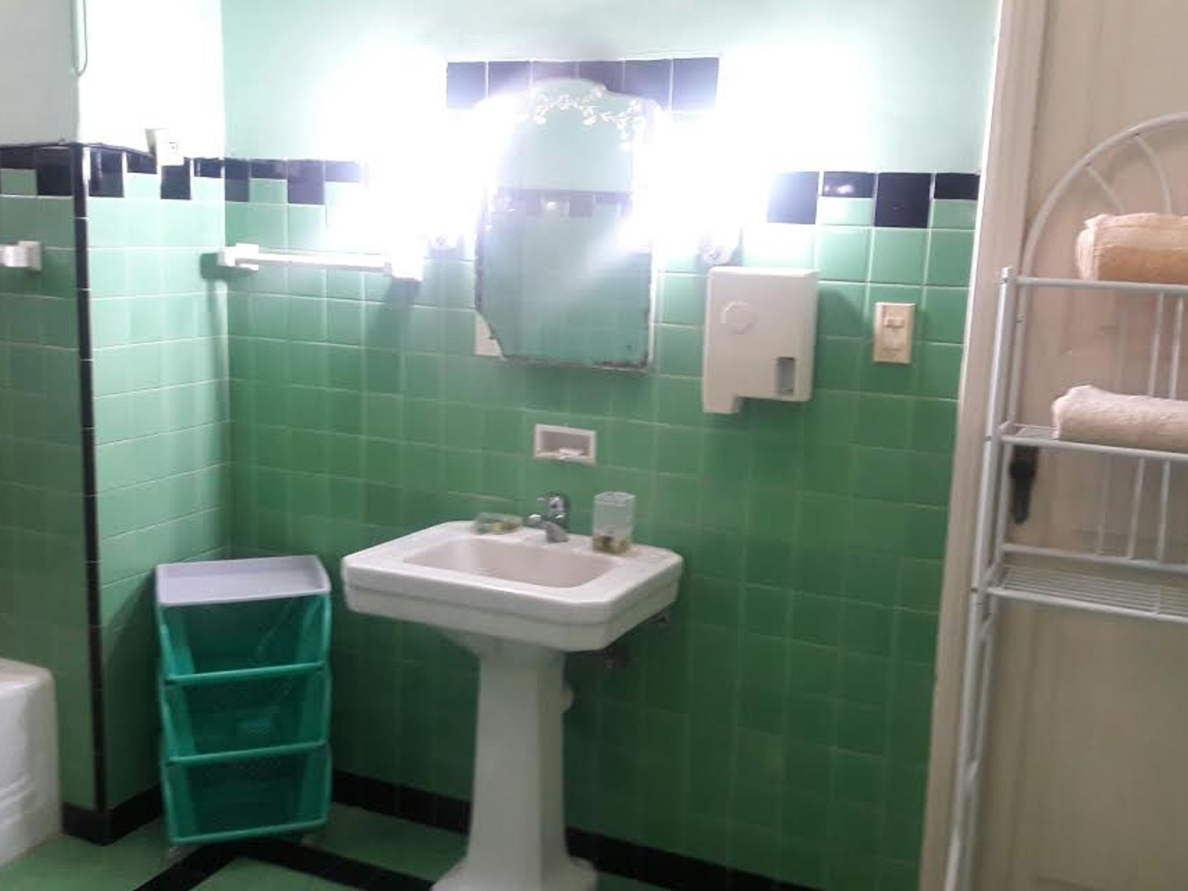 Дом Vicky y Albert, CALLE 28, No. 207Bathroom´s view