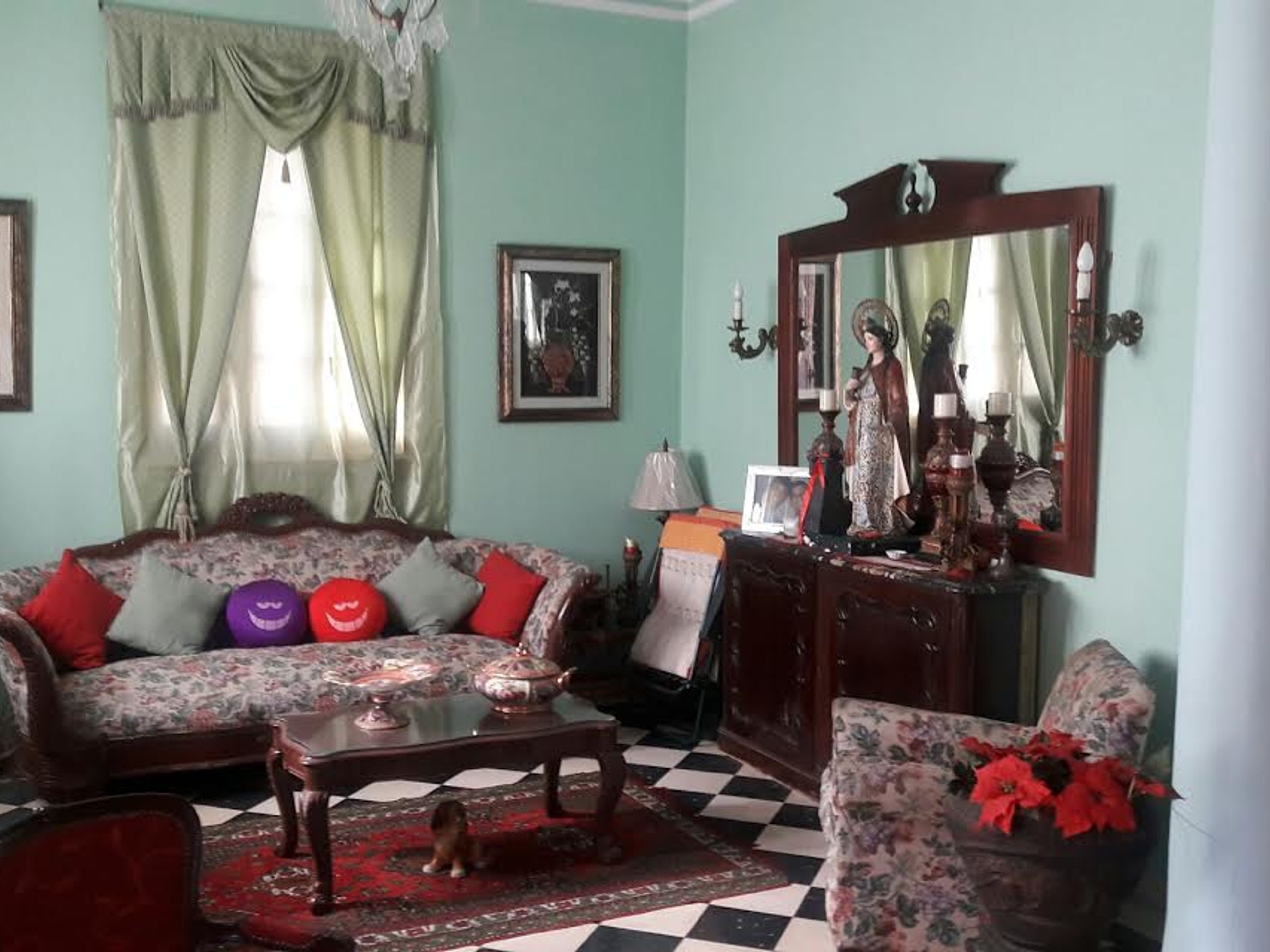 Hostal Vicky y Albert, CALLE 28, No. 207 - House´s living room