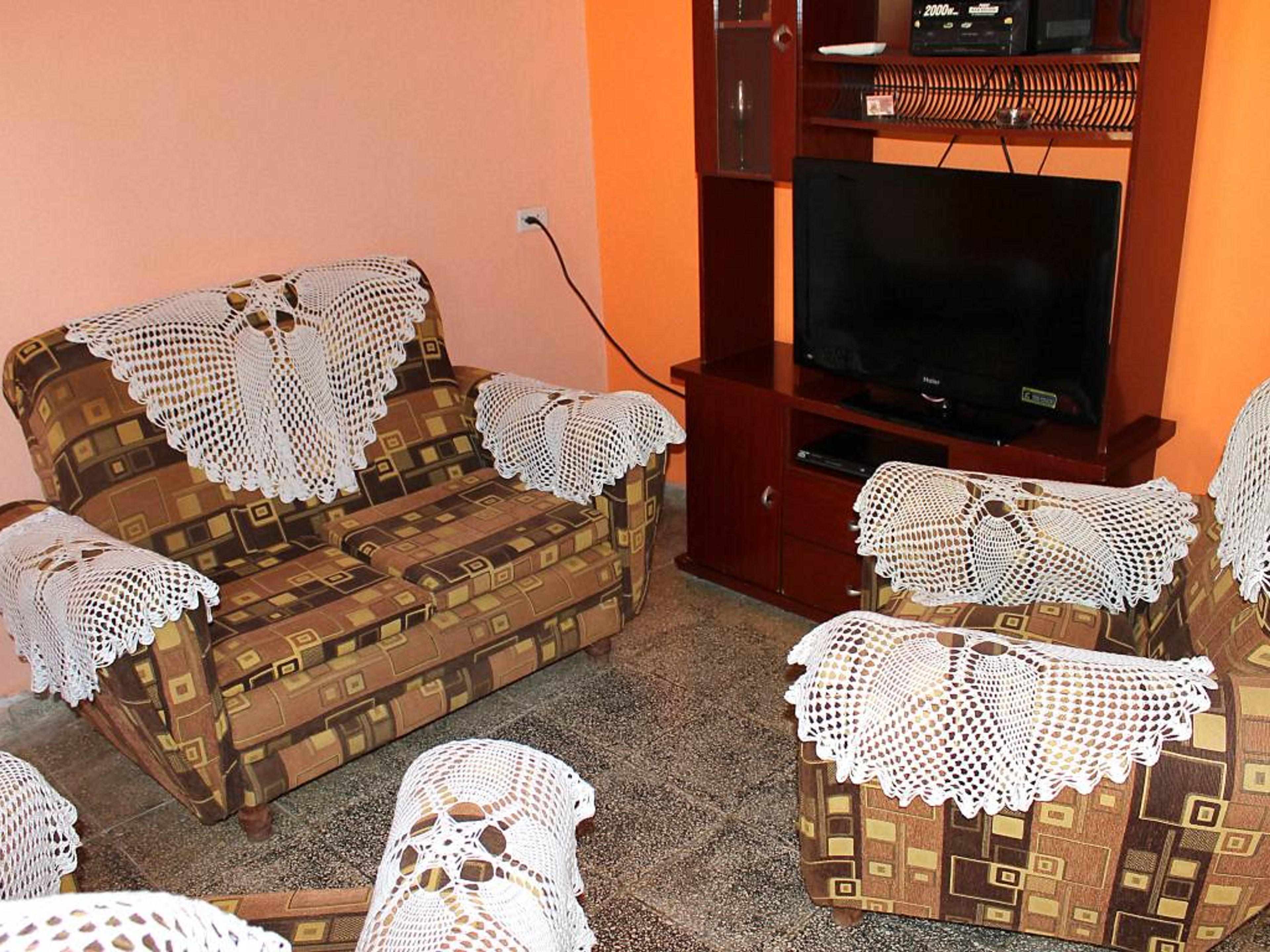 Hostal La Vero, CANTERÍAS (Enrique Hart), No. 67House's living room