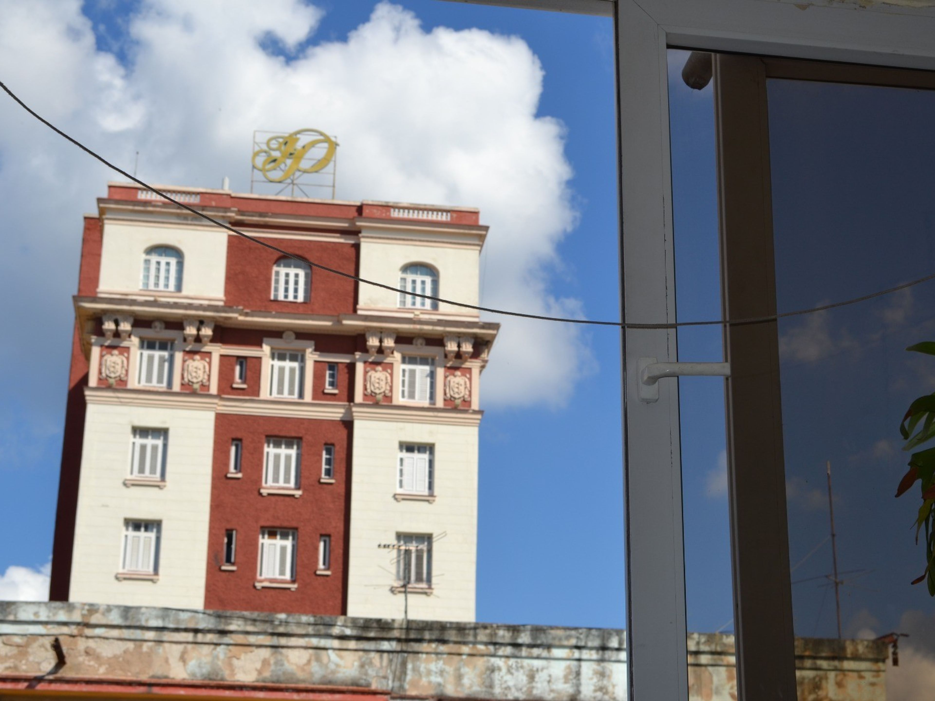 Casa Marta y Tamayo, CALZADA, No. 452 - Roc Presidente hotel panoramic view