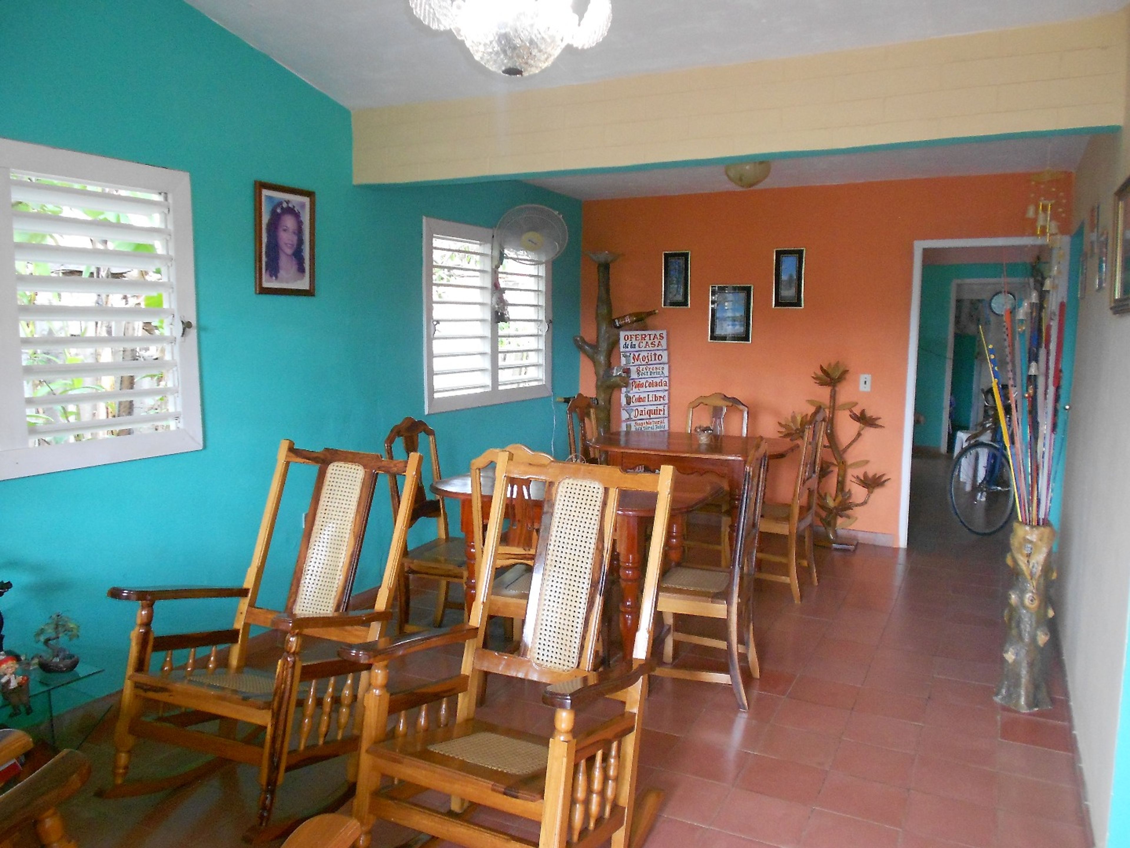Casa Sofía, SALVADOR CISNEROS, No. 27House´s living - dinning room