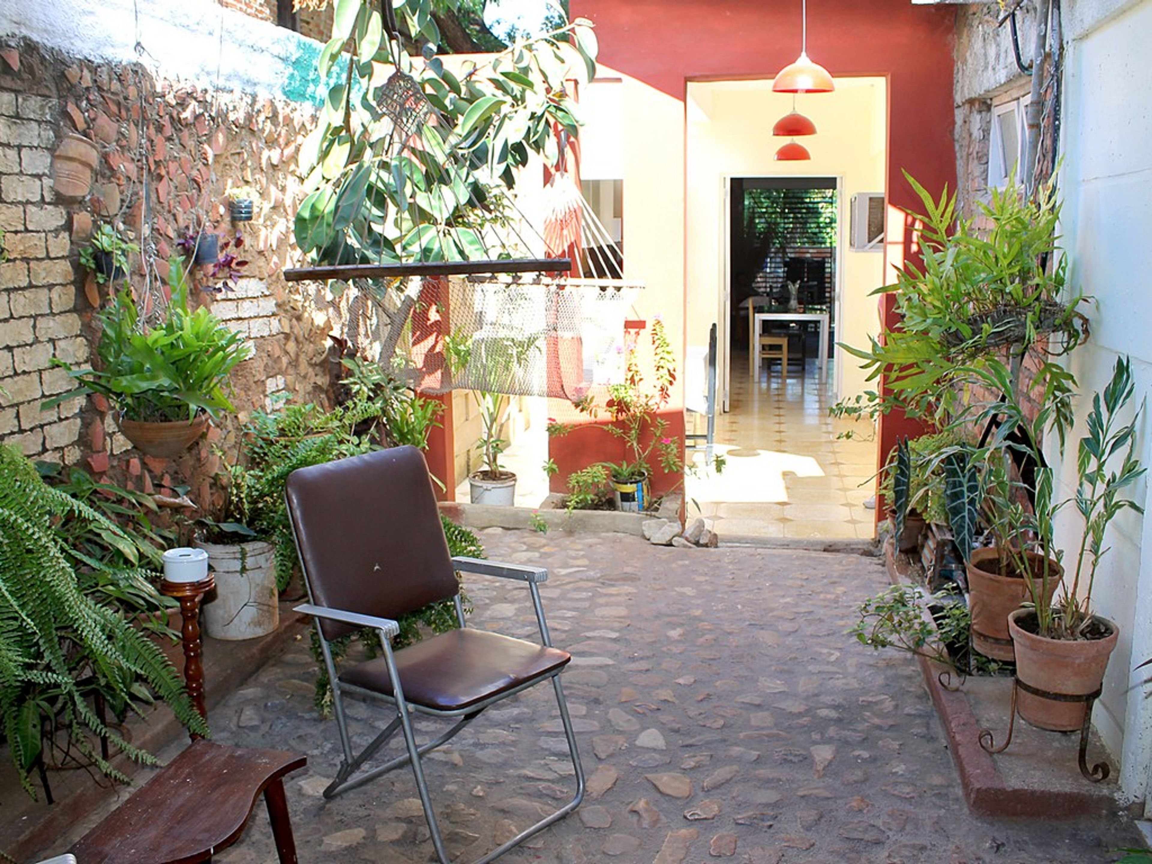 Casa Gonzalez Valle, SIMÓN BOLIVAR (Desengaño), No. 71-BHouse's rest areas