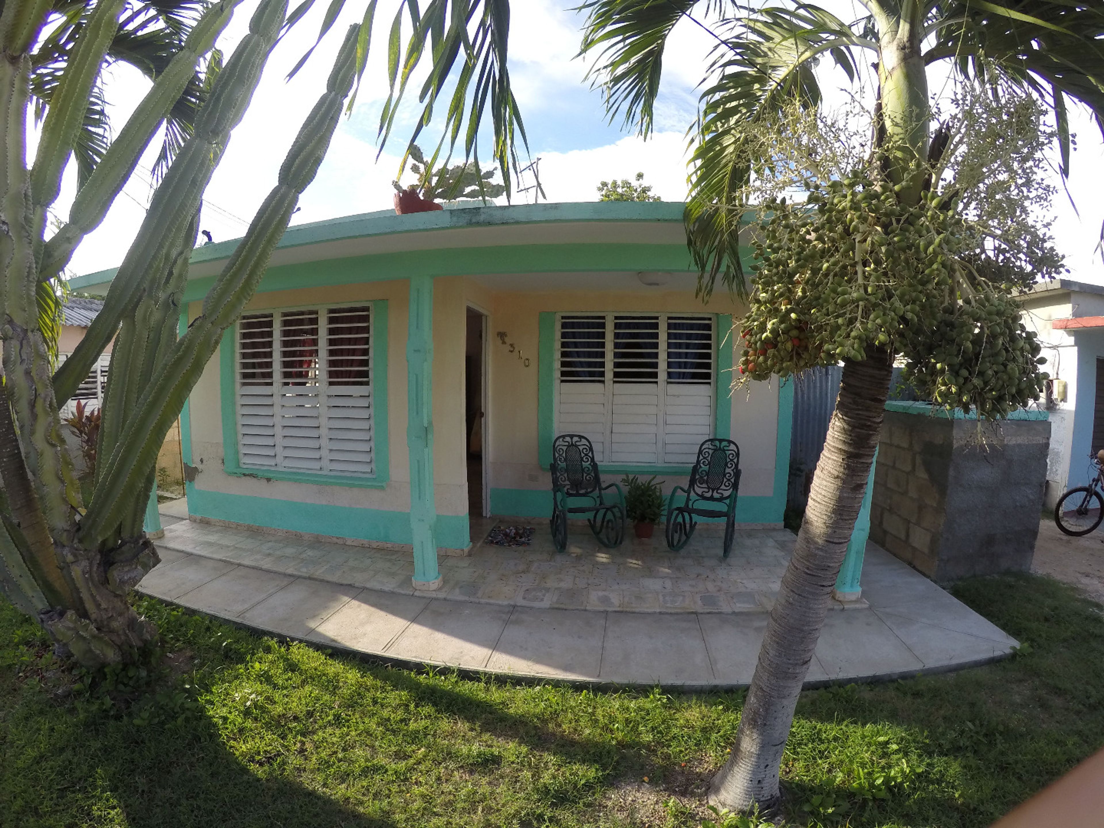 Hostal Leo y Daya, PLAYA GIRÓN