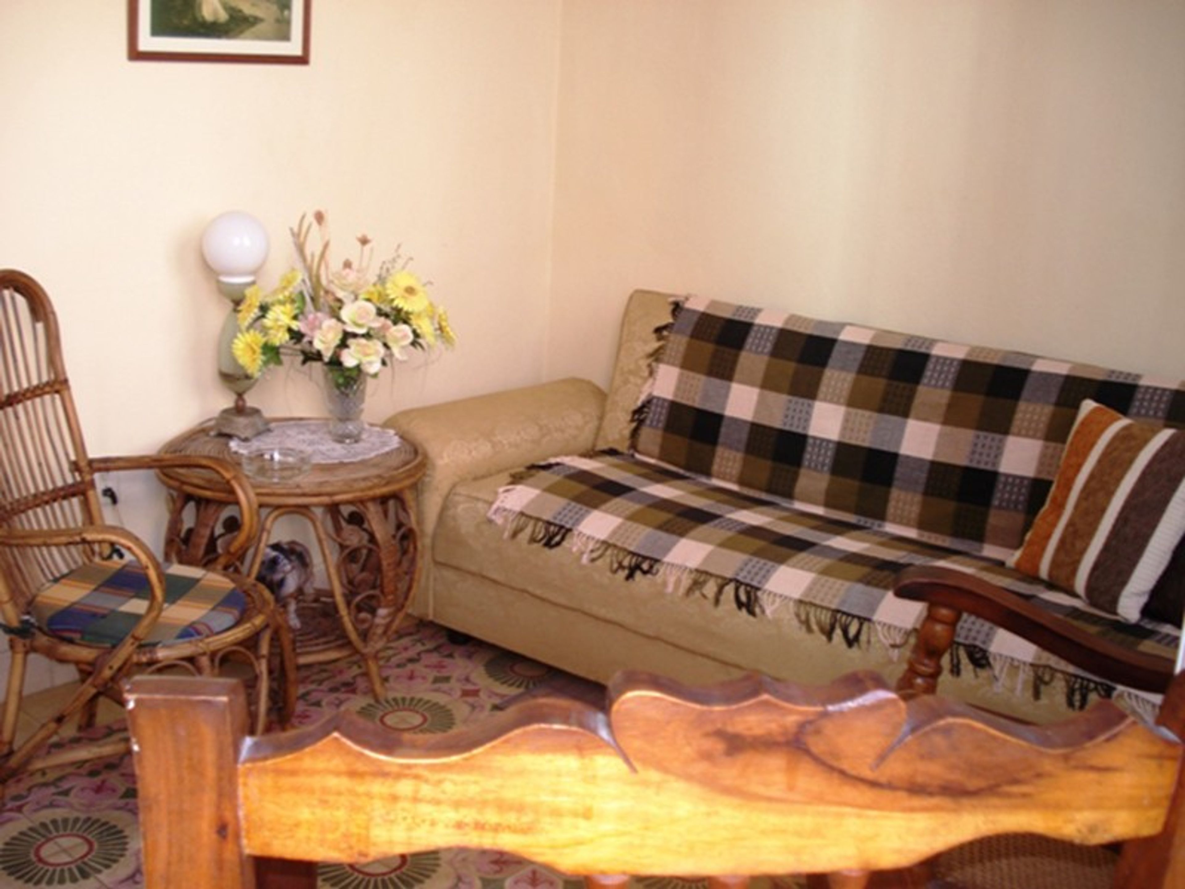 La Casa de Juan y Blanca, VILLEGAS, No. 10House's living room