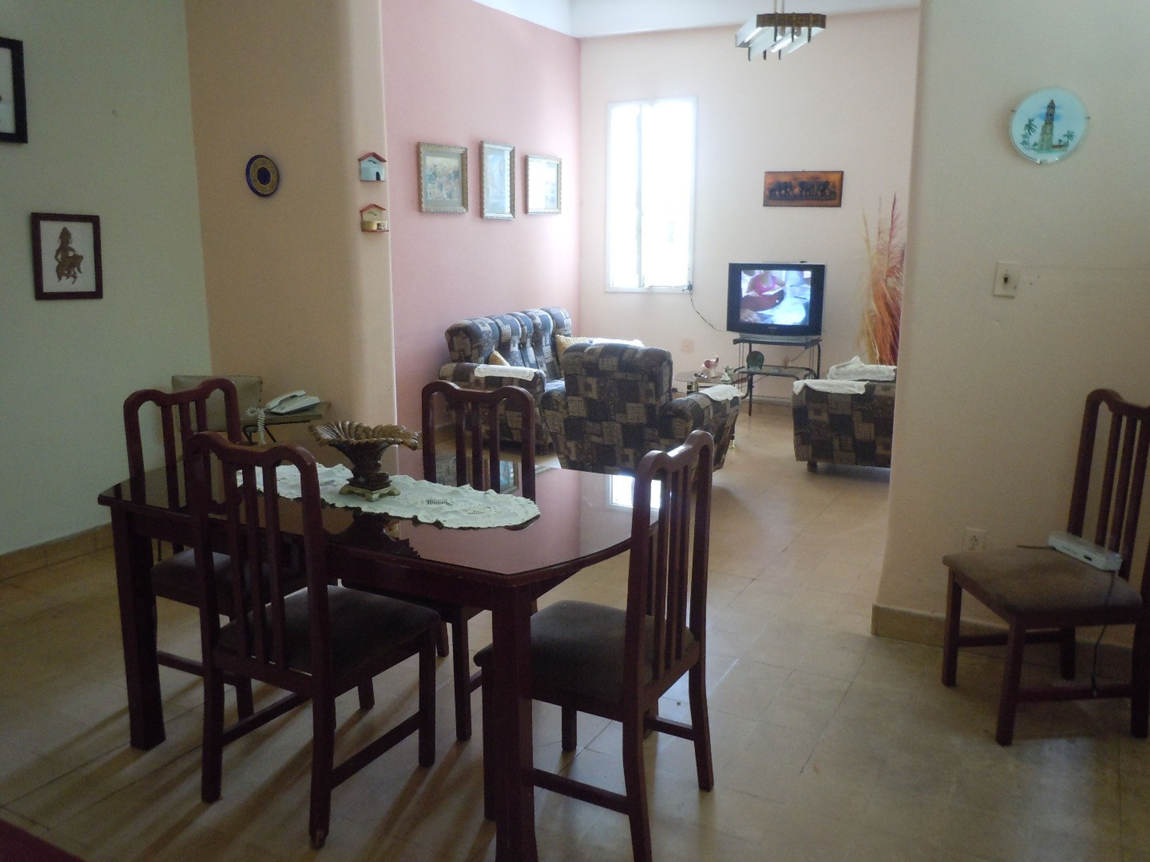 Дом Vedado-Malecón, CALLE E, No. 103House's dinning room