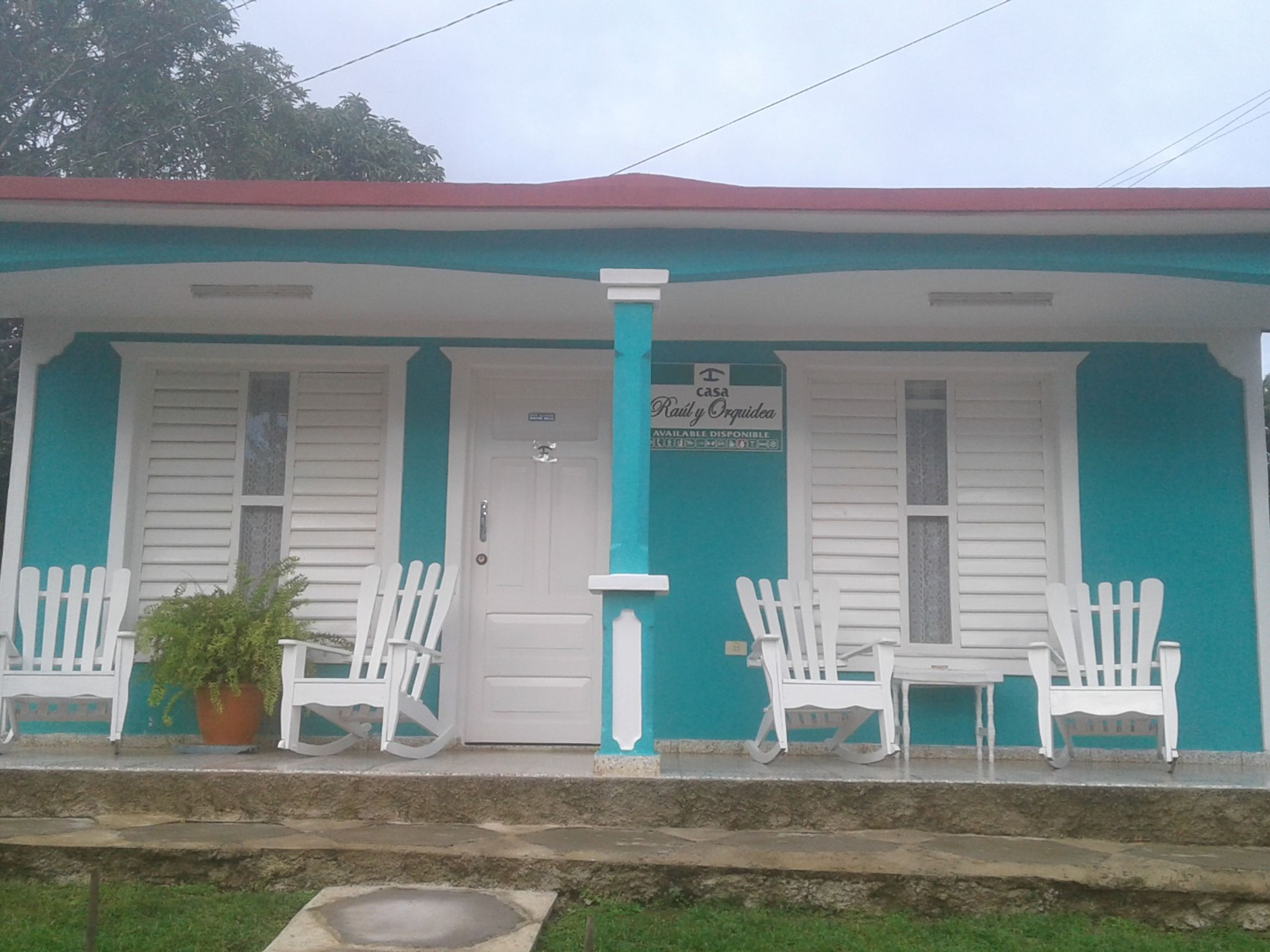 Casa Raul y Orquidea, LAS MARAVILLAS