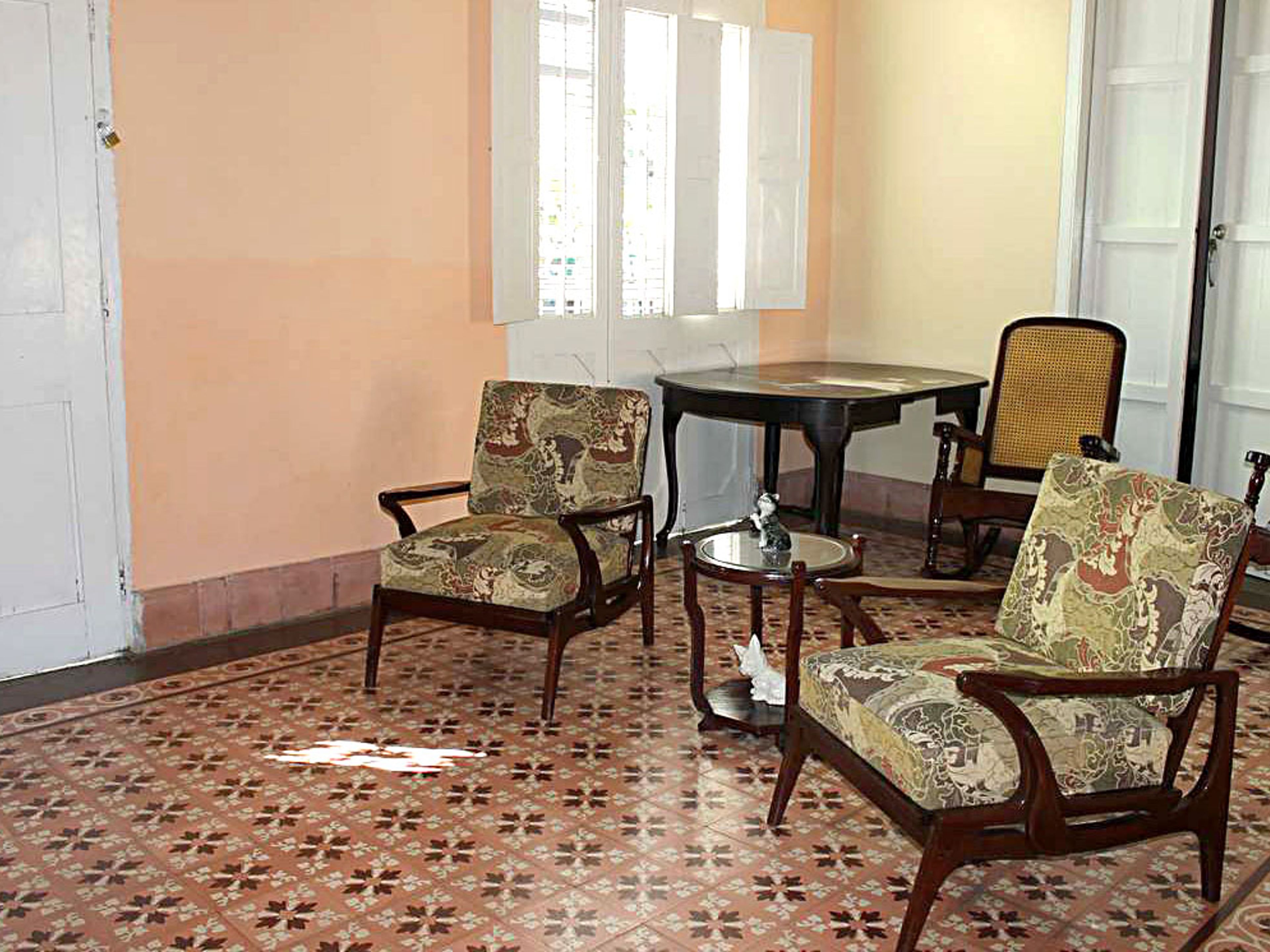 Casa Guamá, AVENIDA 60, No. 3701House's living room