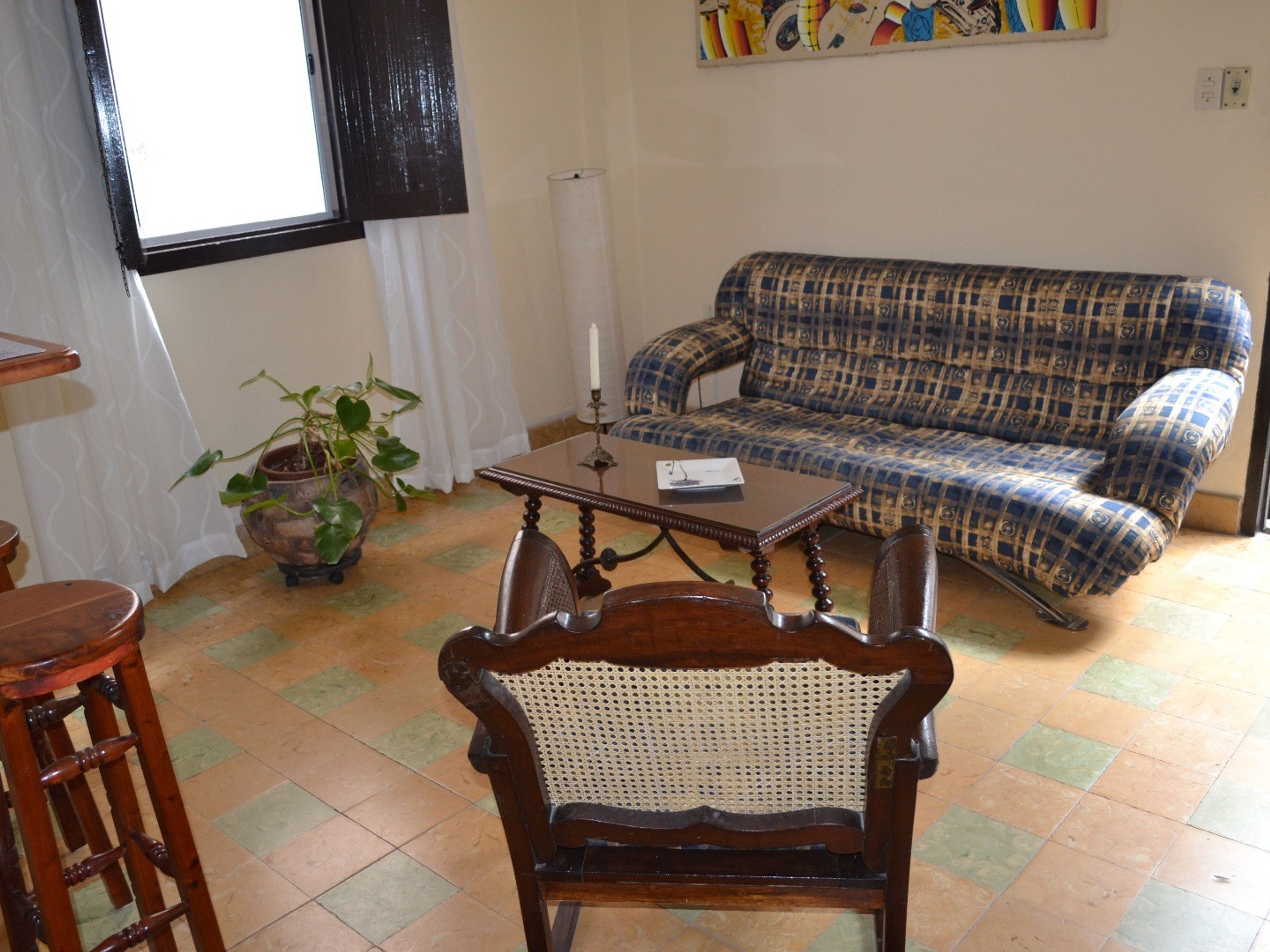 La Casa de la Bodeguita, EMPEDRADO, No. 211House living room
