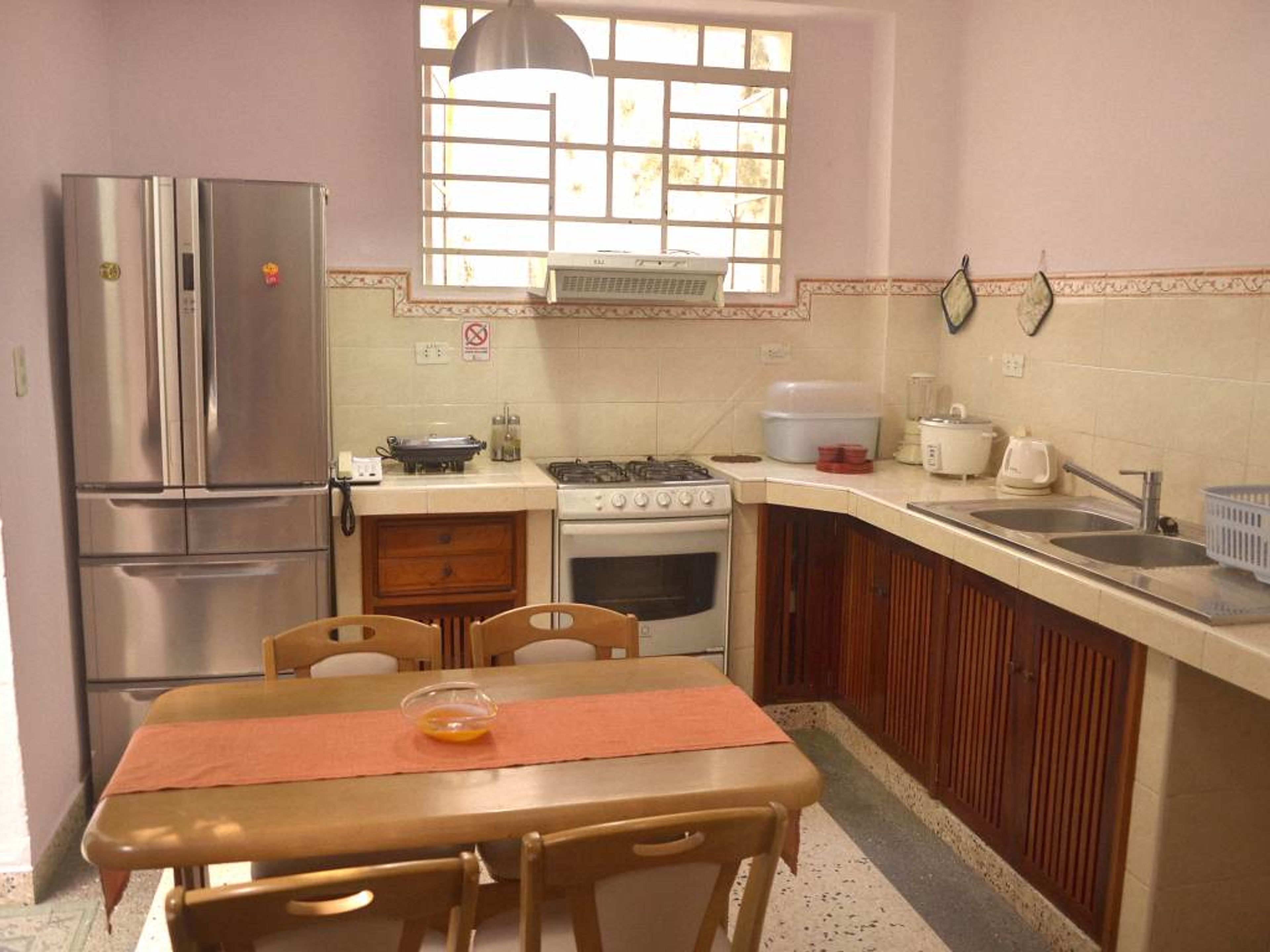 Дом Sakura, CALLE 25, No. 13 - House's kitchen view