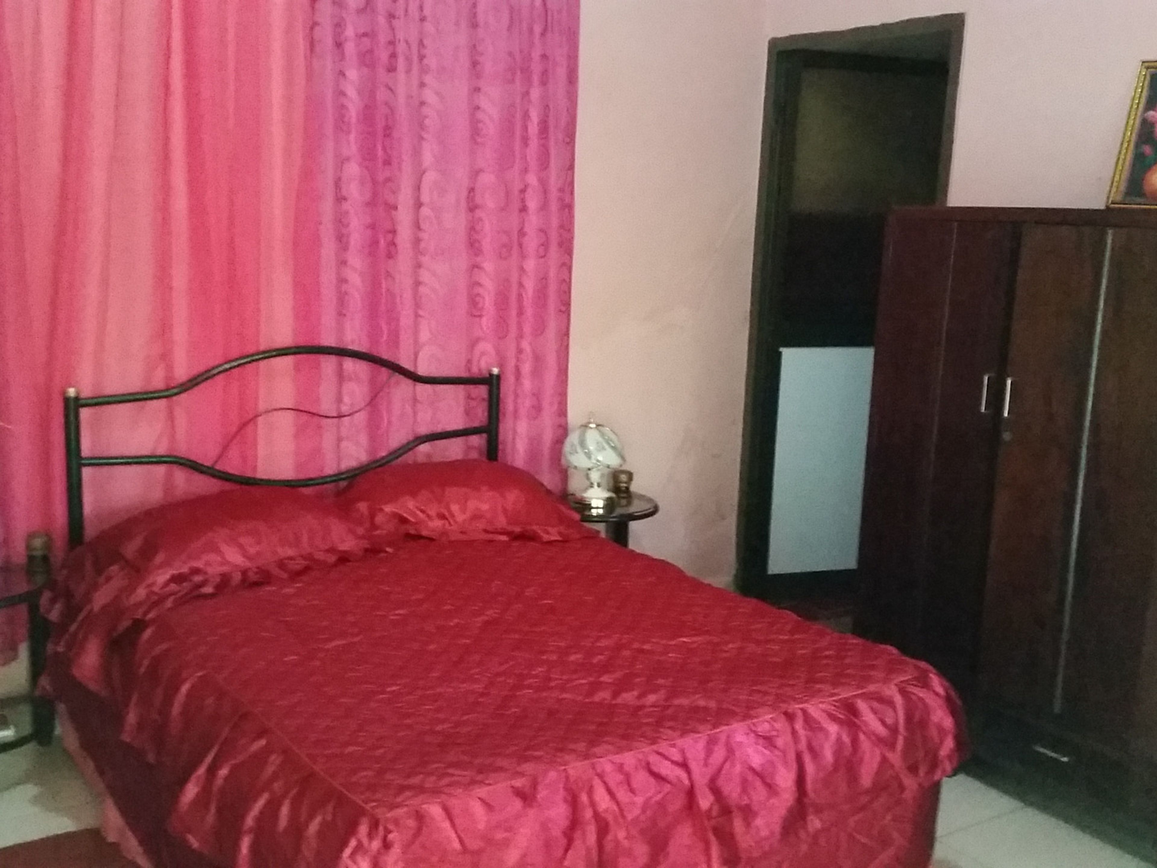 Hostal Miriam, CALLE 4 NE (Unión), No. 5 105Standard room 1 with private bathroom