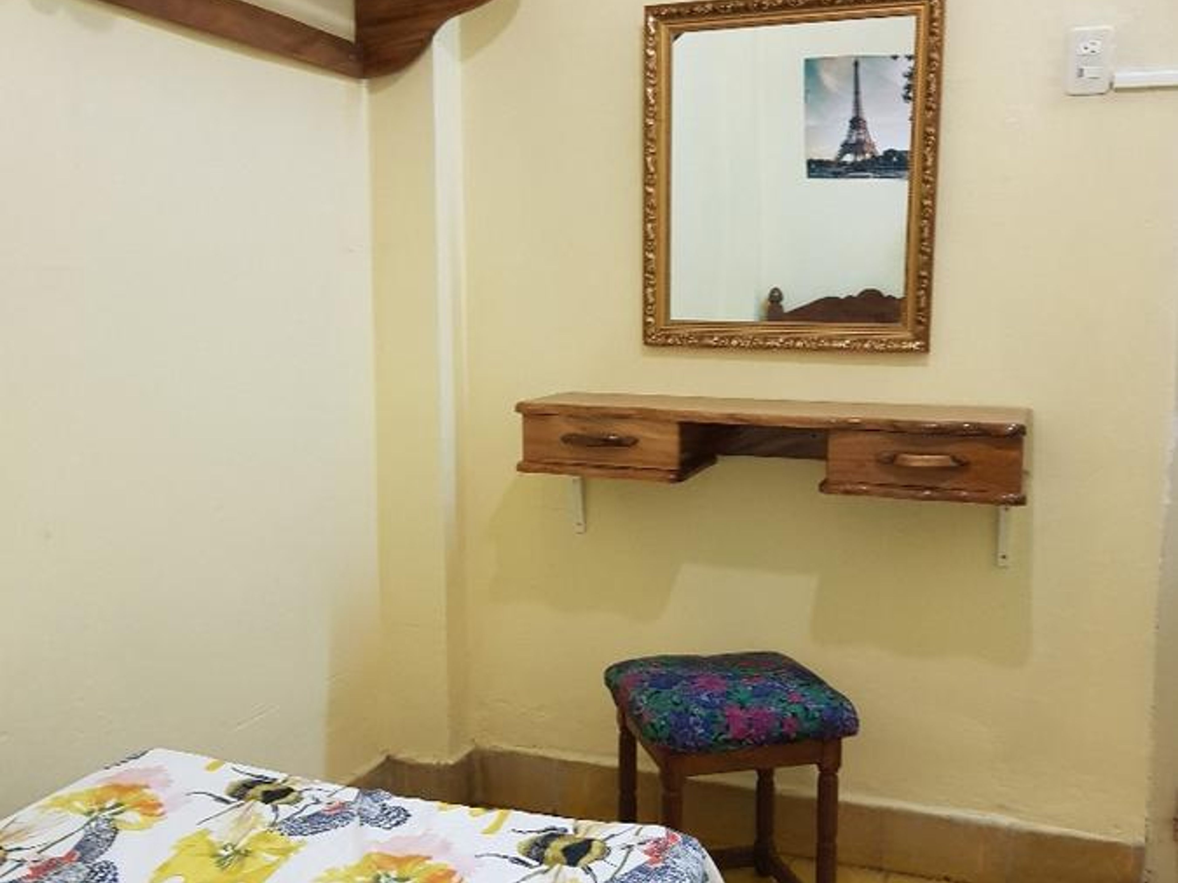 Casa Bitcoin, CLARIN, No. 106 - Room´s details