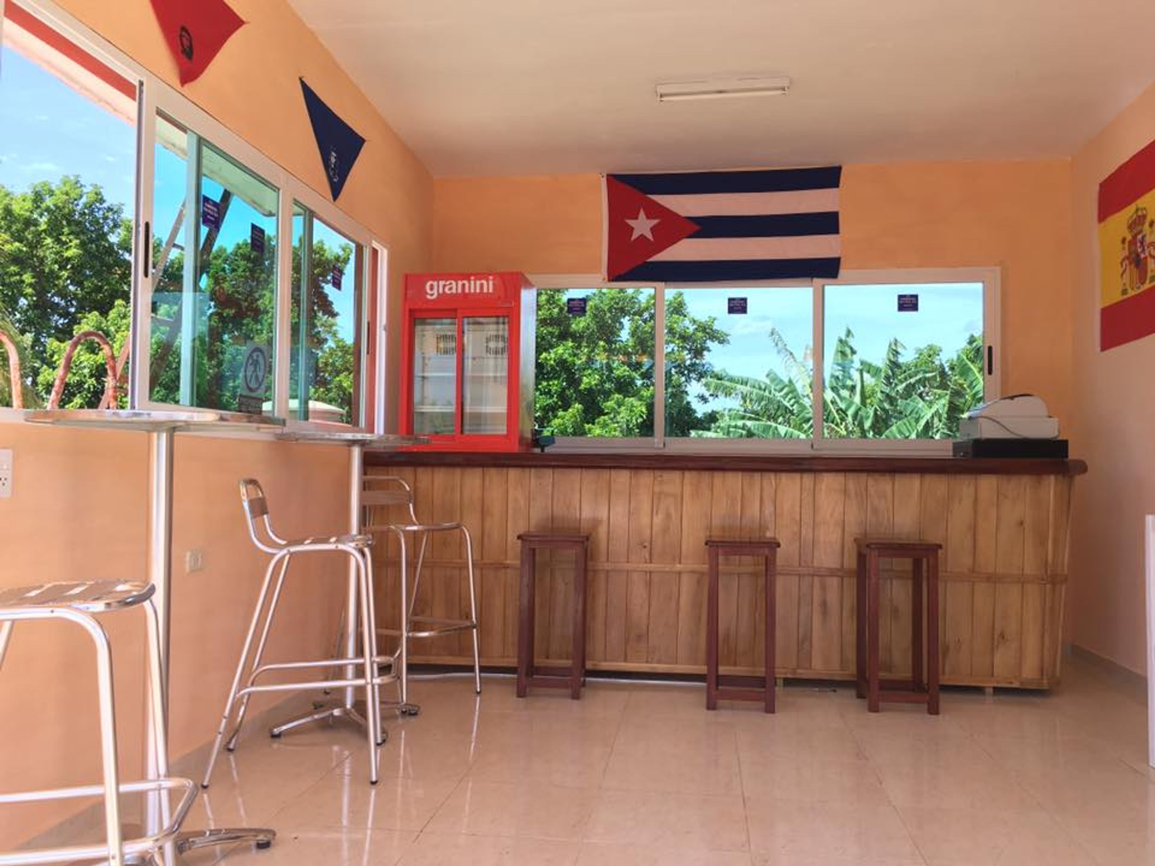 Finca Santos, CARRETERA  JAGÜEY GRANDEHouse's bar view