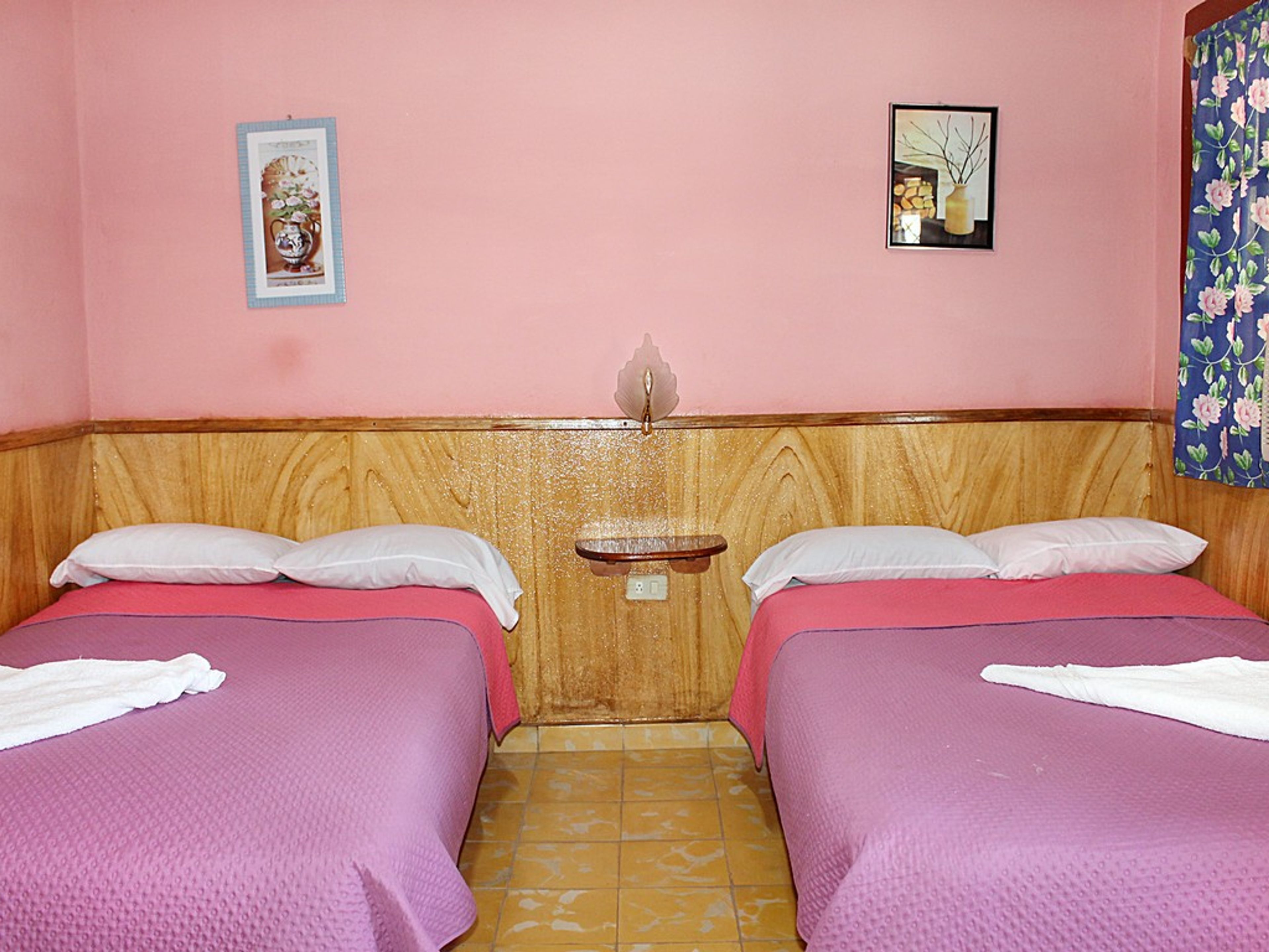 Hostal Compota y Cusy, SAN JOSÉ, No. 106Standard room 2