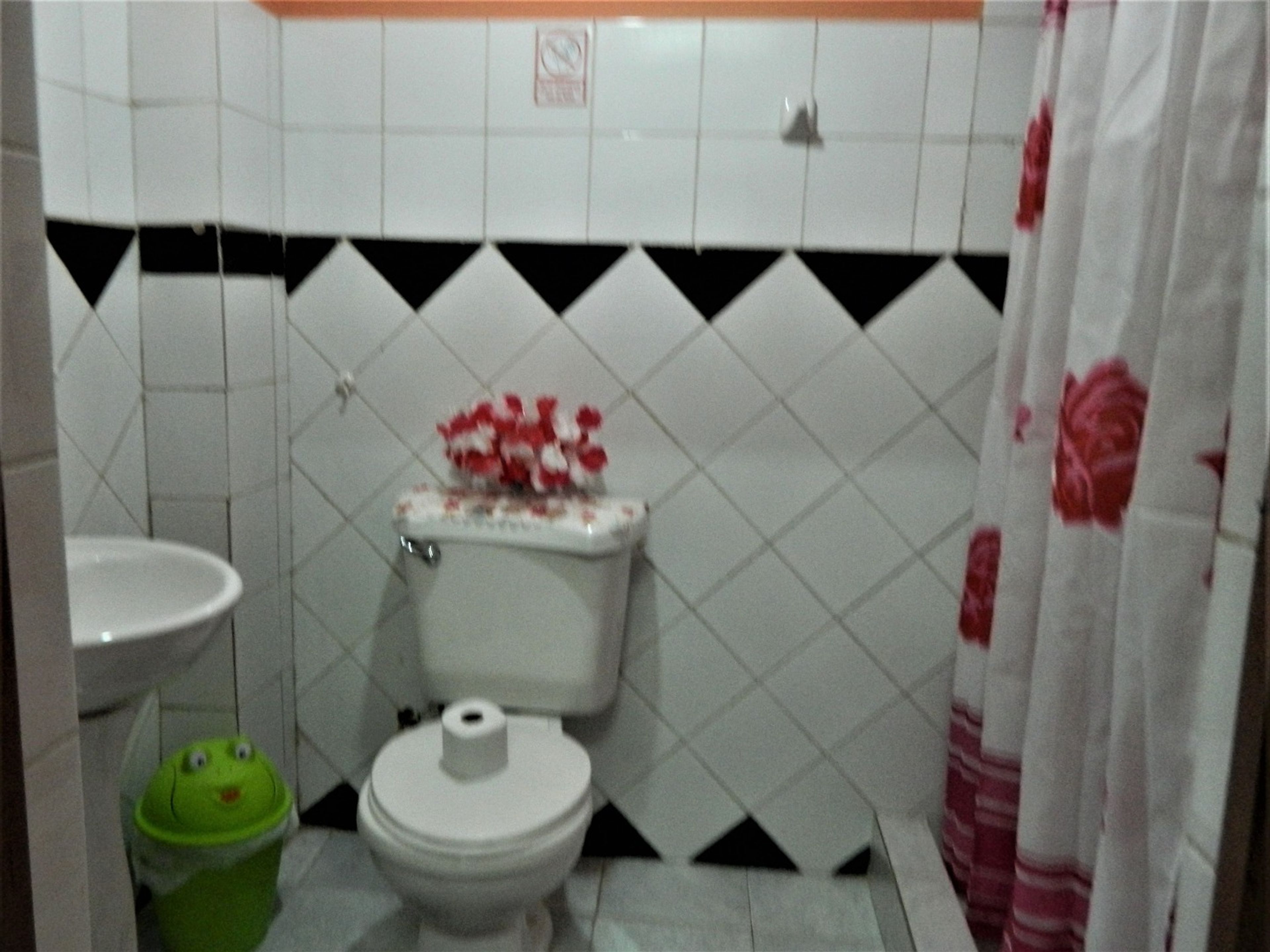 Hostal Margelys y Severo, ANTONO MACEO (Gutierrez), No. 120Bathroom's 1 view