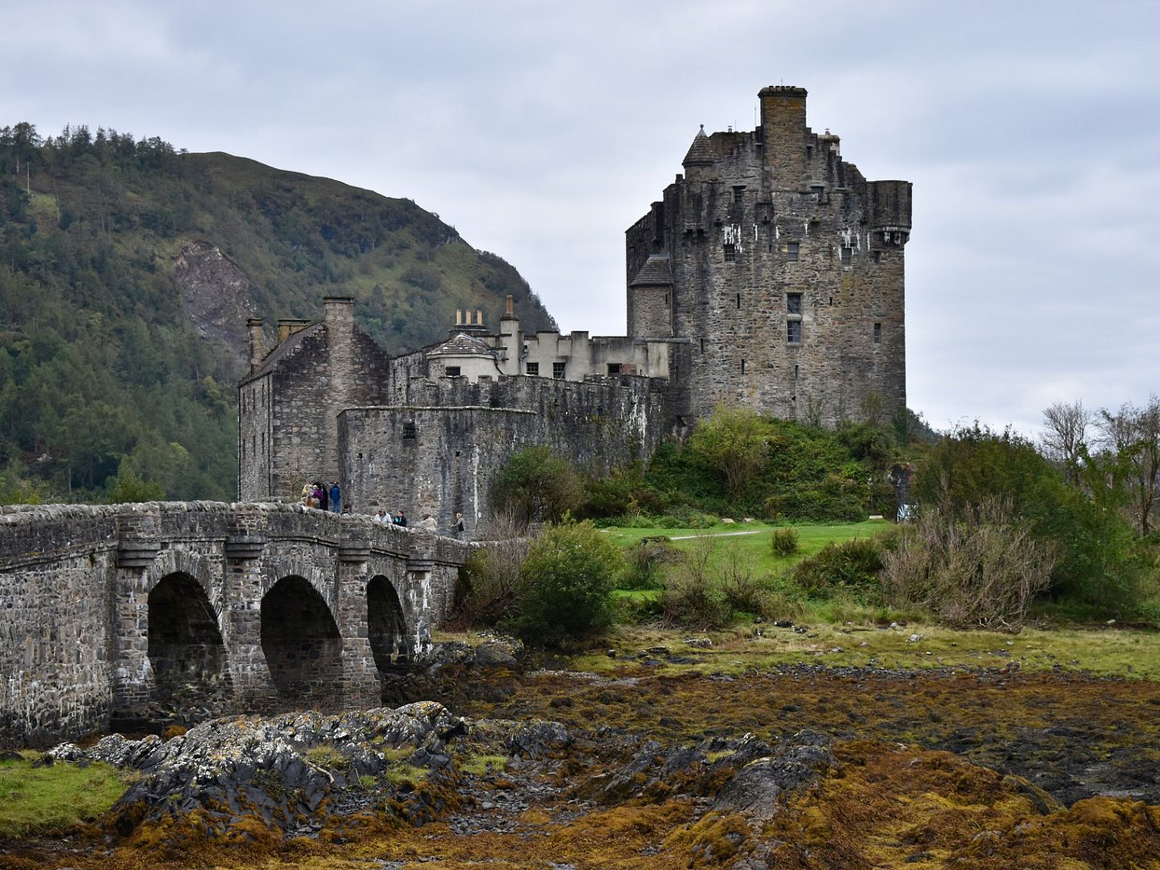 Eilean Donan Castle panoramic view, Isle of Skye, Scotland.