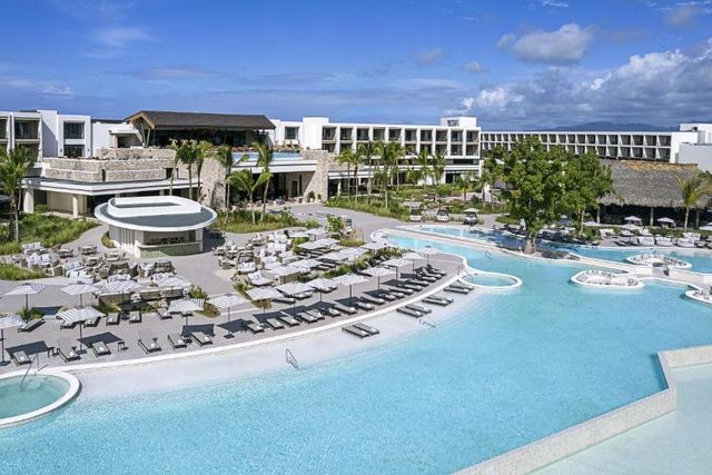 ZEMÏ MICHES PUNTA CANA ALL - INCLUSIVE RESORT Hotel (All Inclusive Package 8 days / 7 nights + Flights + Meals and Beverages + Transfers + Taxes)