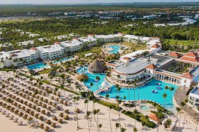 PARADISUS PALMA REAL GOLF & SPA RESORT Hotel (All Inclusive Package 8 days / 7 nights + Flights + Meals and Beverages + Transfers + Taxes)