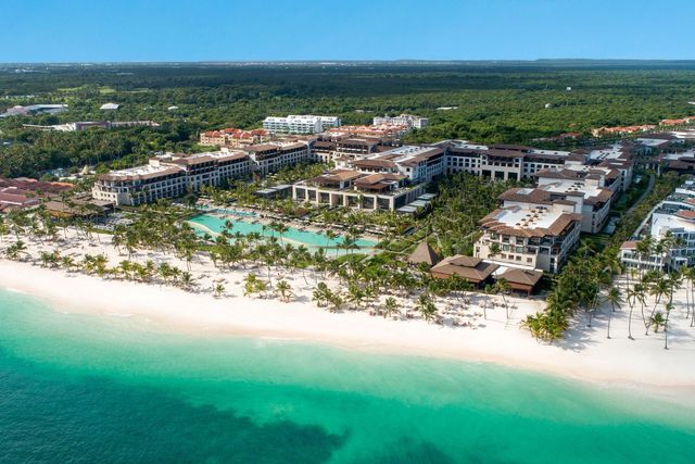 LOPESAN COSTA BÁVARO RESORT, SPA & CASINO Hotel (All Inclusive Package 8 days / 7 nights + Flights + Meals and Beverages + Transfers + Taxes)