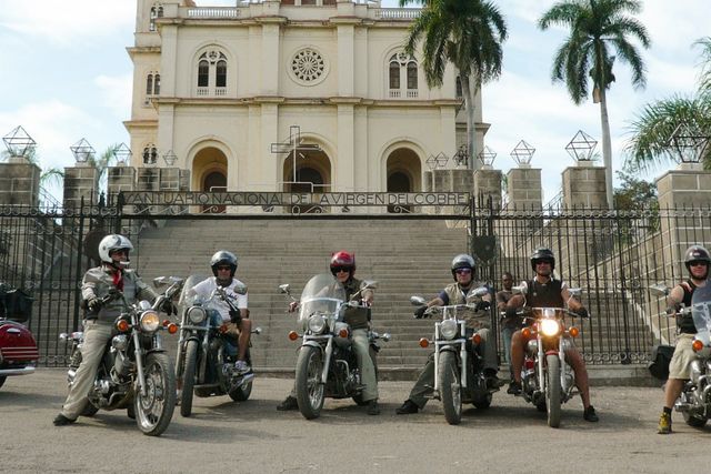 MOTORCYCLE TOUR FROM HAVANA TO SANTIAGO DE CUBA.
