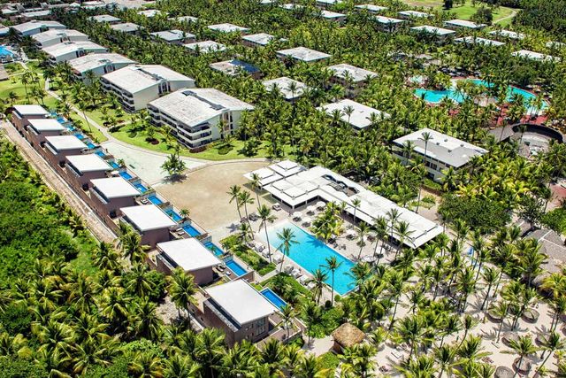 CATALONIA ROYAL BAVARO - ADULTS ONLY (+18) Hotel (All Inclusive Package 8 days / 7 nights + Flights + Meals and Beverages + Transfers + Taxes)