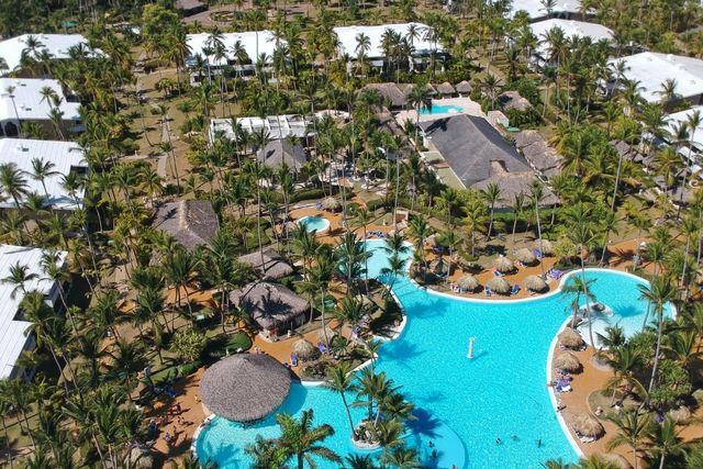 MELIA CARIBE BEACH RESORT Hotel (All Inclusive Package 8 days / 7 nights + Flights + Meals and Beverages + Transfers + Taxes)