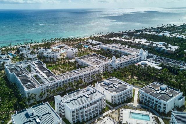 RIU PALACE BAVARO Hotel (All Inclusive Package 8 days / 7 nights + Flights + Meals and Beverages + Transfers + Taxes)