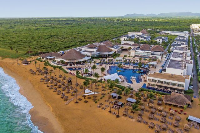 ROYALTON CHIC PUNTA CANA ADULTS ONLY (+18) Hotel