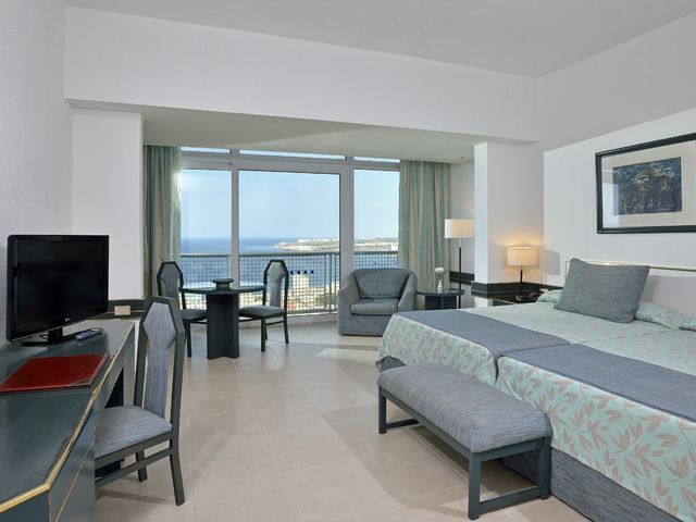 TRYP PANORAMIC VIEW Room
