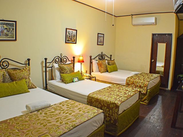 TRIPLE Room
