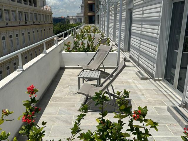 DOUBLE WITH TERRACE Zimmer