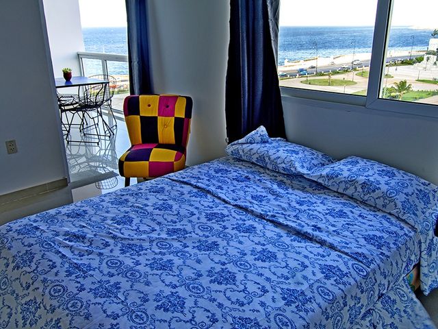 2 BEDROOM'S Apartment