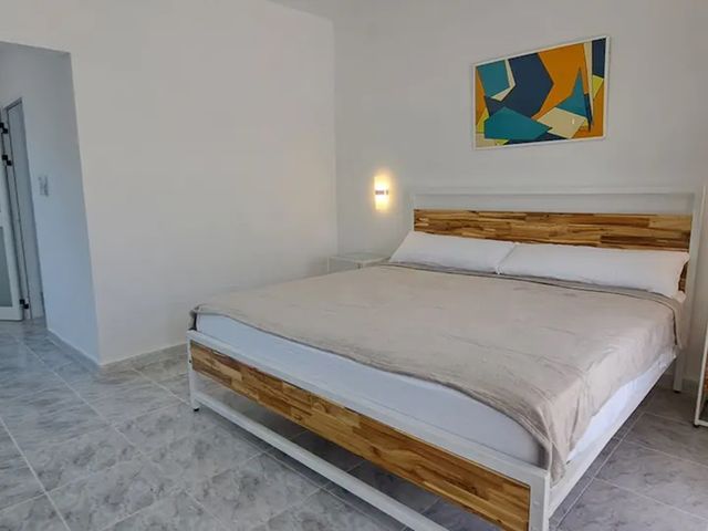 CASA IN SPIAGGIA(4 camere con bagni privati
