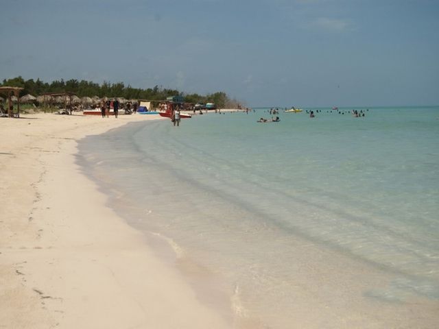 Cayo Jutías beach panoramic view, Pinar del Río