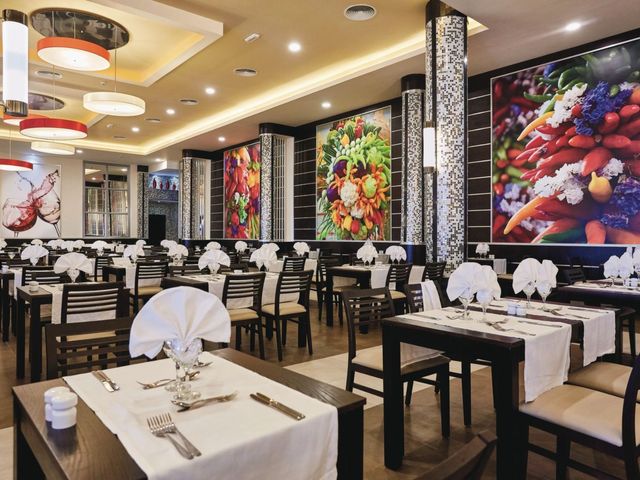 RIU BAMBU Hotel