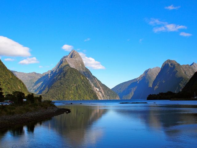 QUEENSTOWN - MILFORD SOUND - QUEENSTOWN.