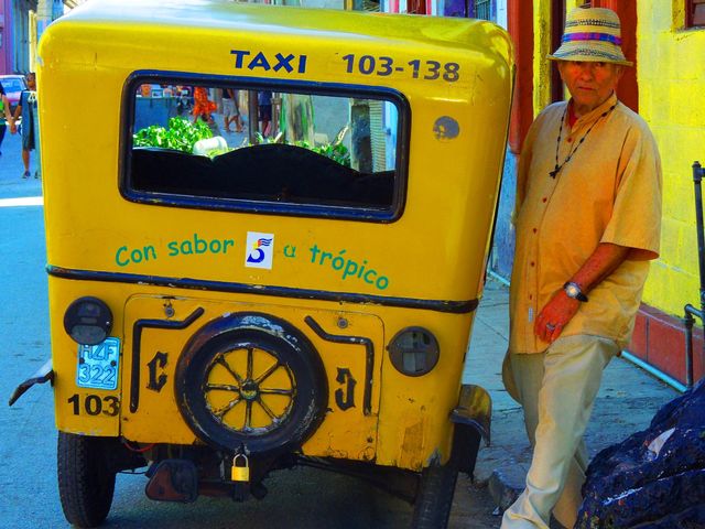 Coco taxi services in Old Havana