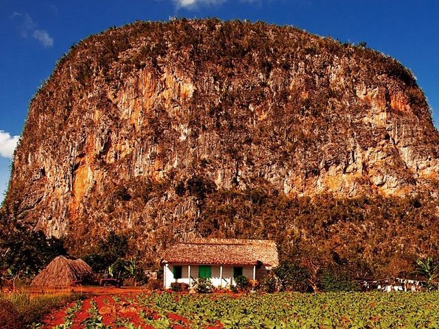 Viñales valley panoramic view, Pinar del Río