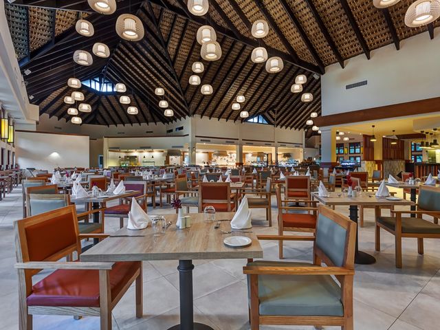 ROYALTON SPLASH PUNTA CANA Hotel