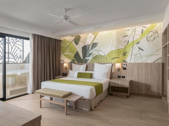 SERENADE ALL SUITE - ADULTS ONLY RESORT Hotel, Punta Cana, Dominican Republic.