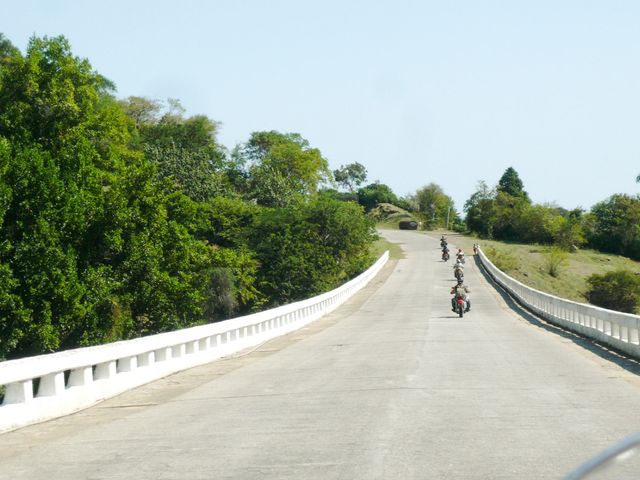 MOTORCYCLE TOUR FROM HAVANA TO PLAYAS DEL ESTE & VARADERO.