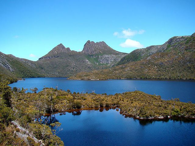 Cradle Mountain national park and Dove lake panoramic view, Tasmania, Australia.